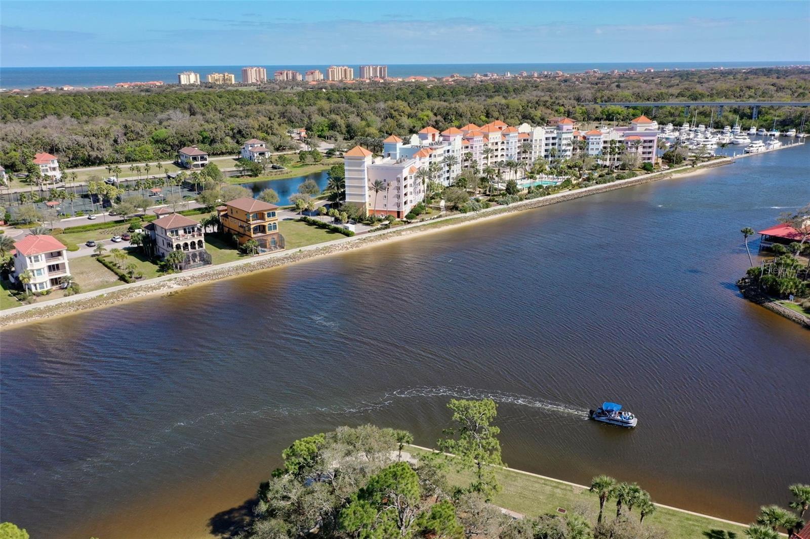 102 YACHT HARBOR DR #367