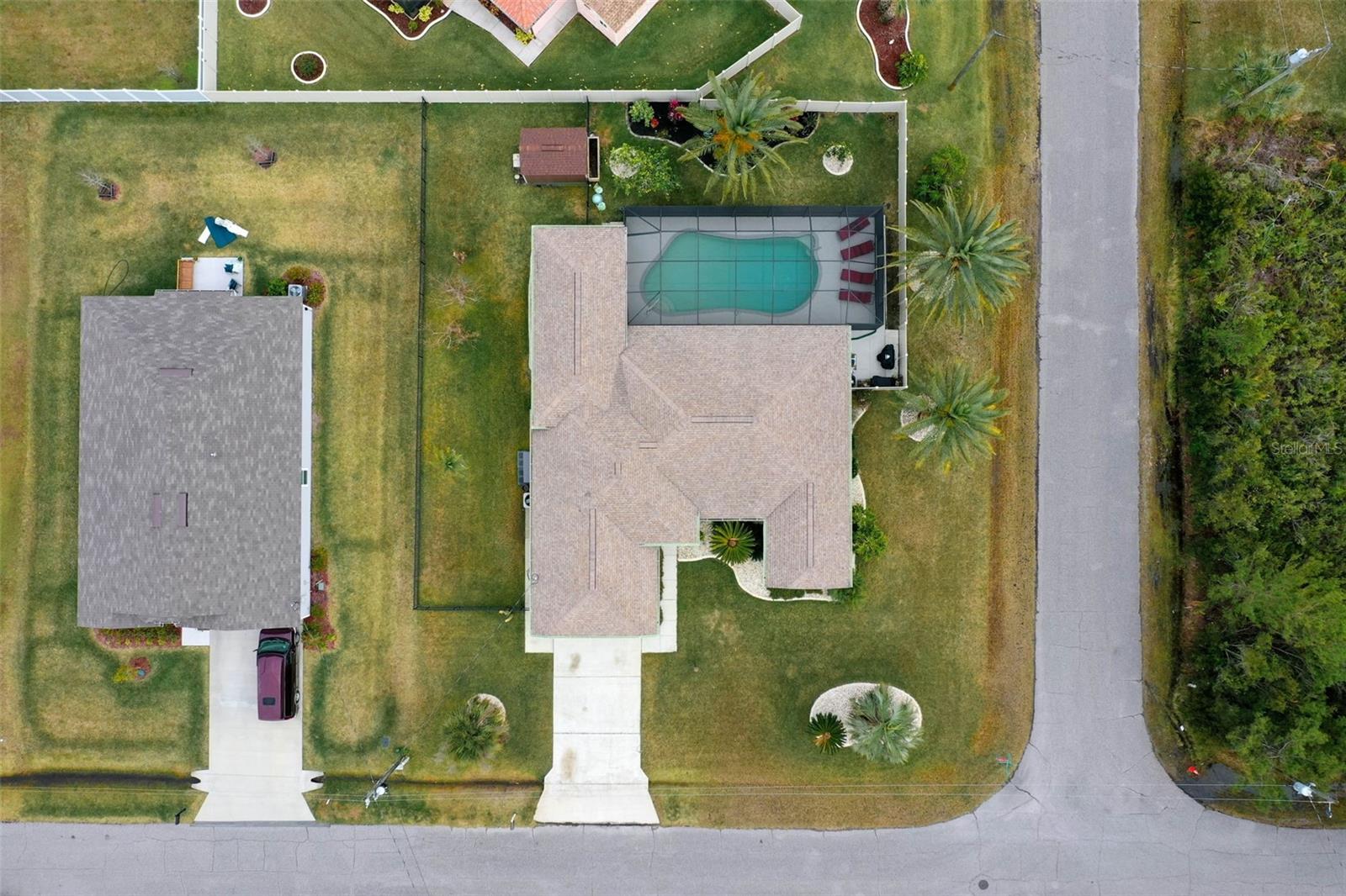 27 FLEMINGTON LN