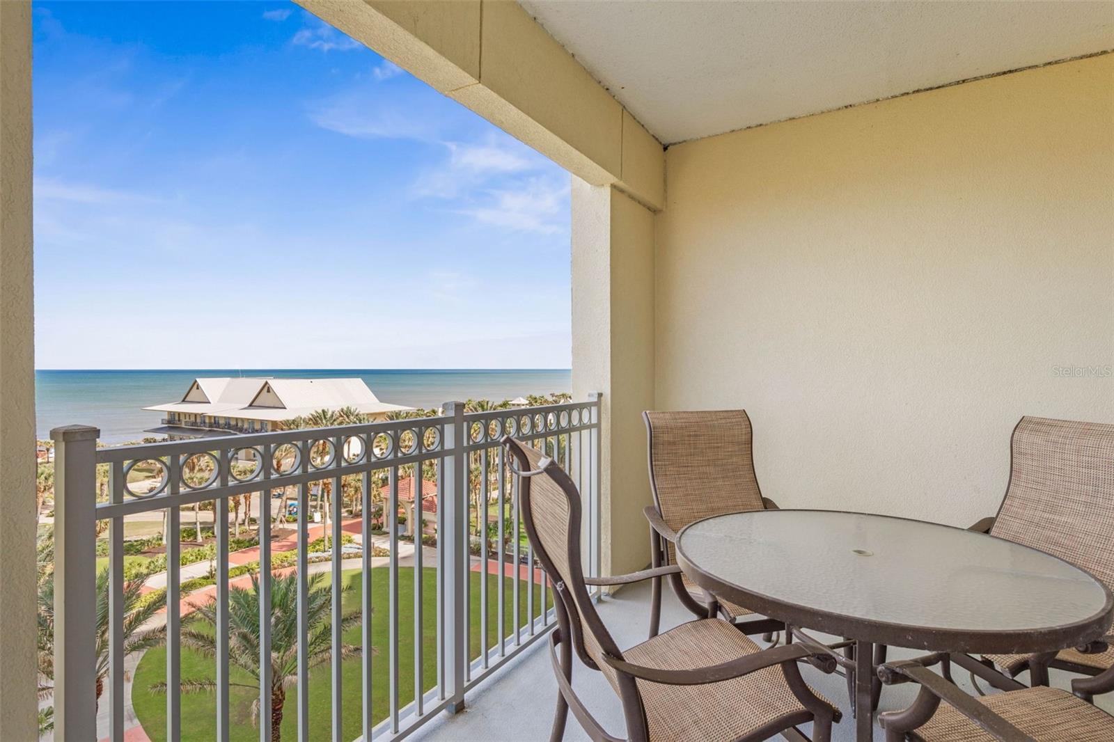 200 OCEAN CREST DR #610
