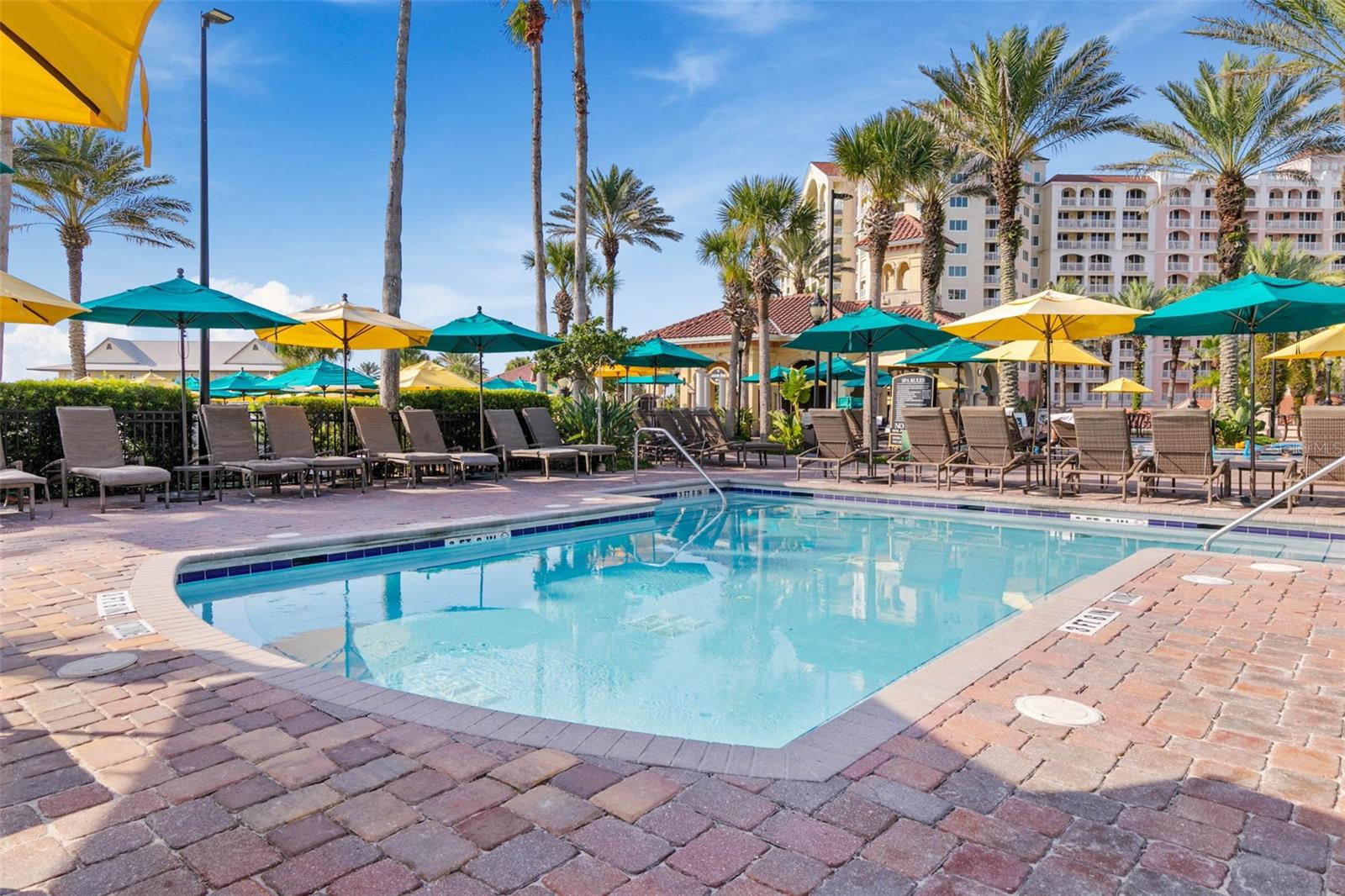 200 OCEAN CREST DR #610