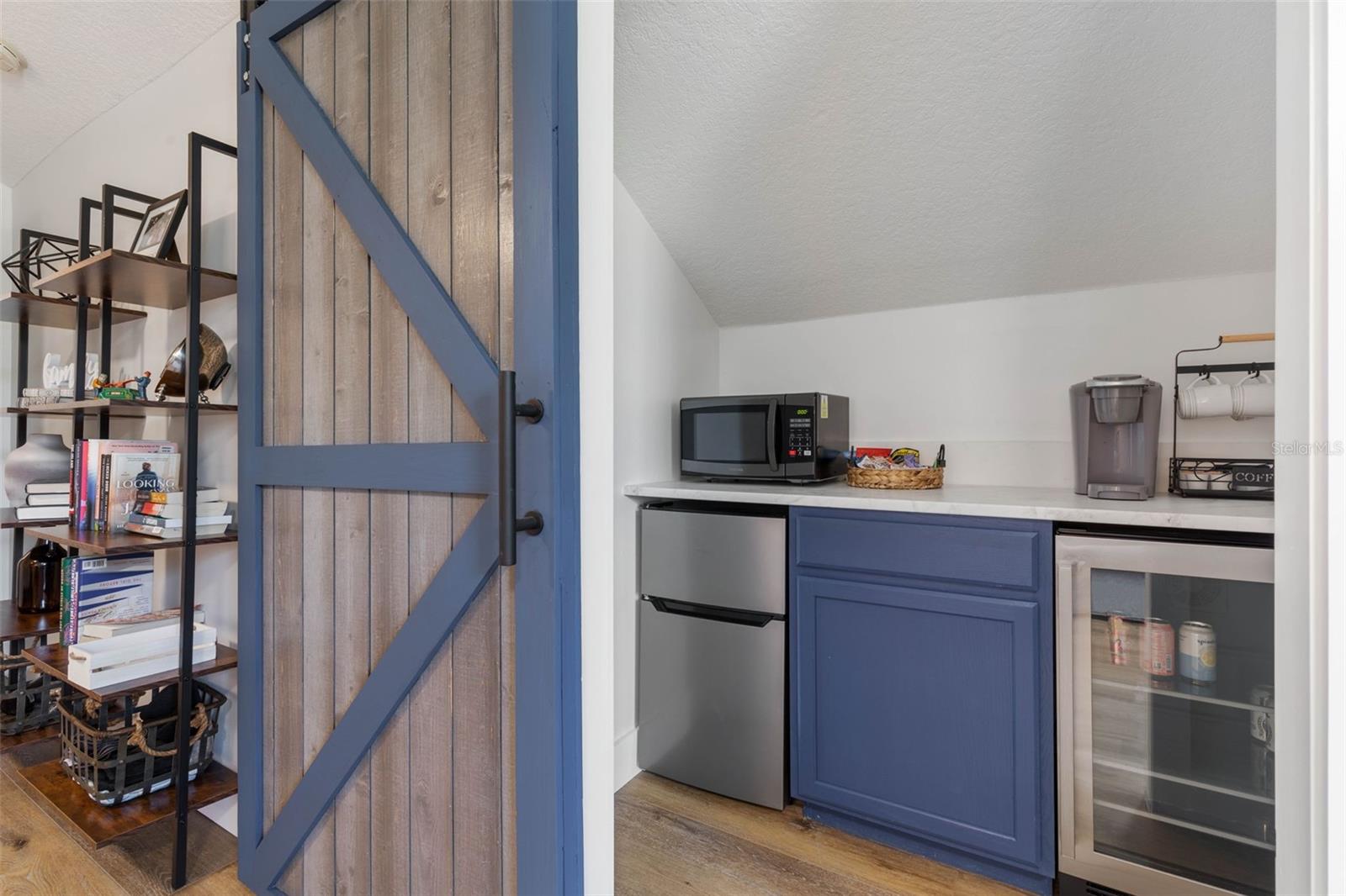 28 CINNAMON GROVE LN