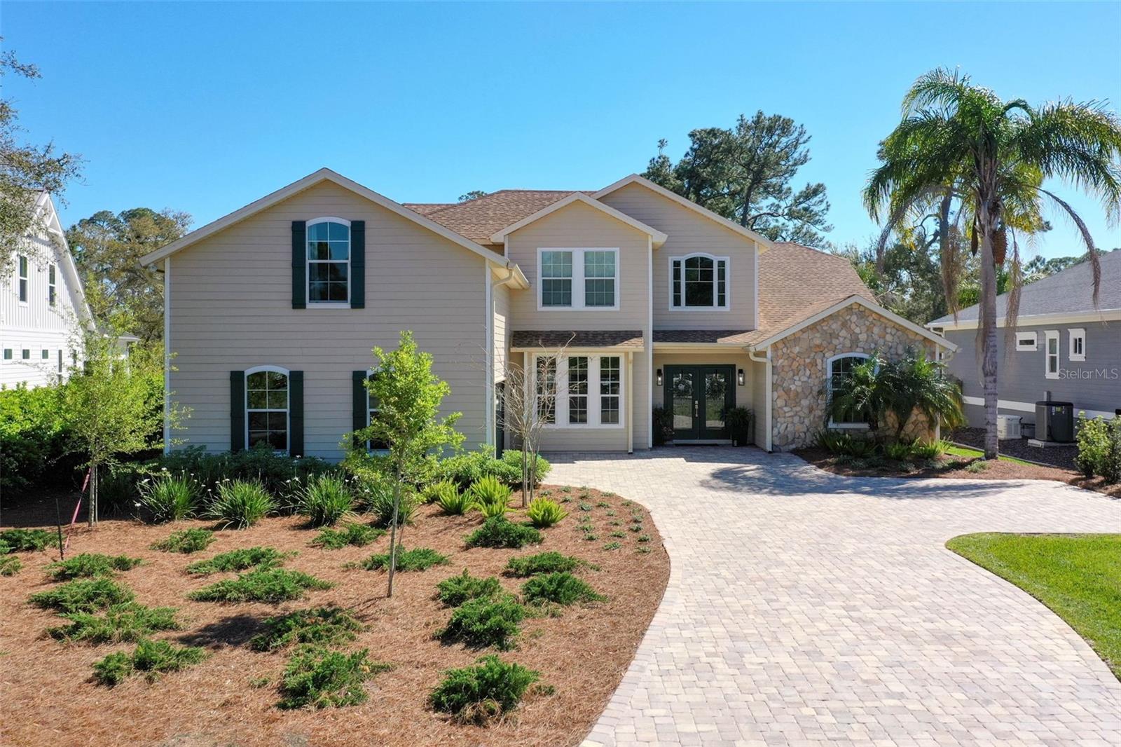 28 CINNAMON GROVE LN