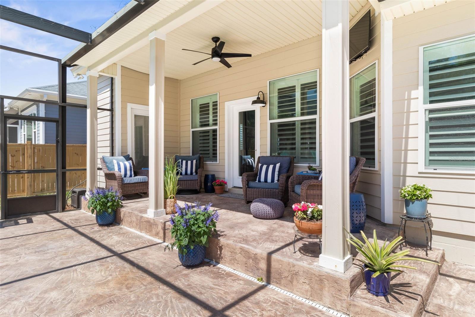 28 CINNAMON GROVE LN