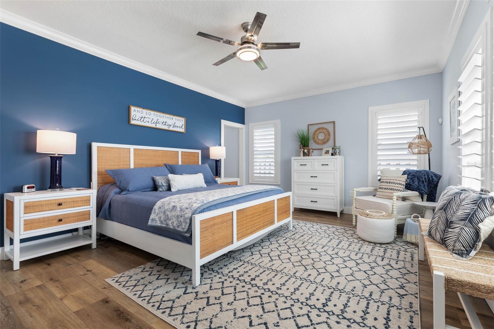 28 CINNAMON GROVE LN