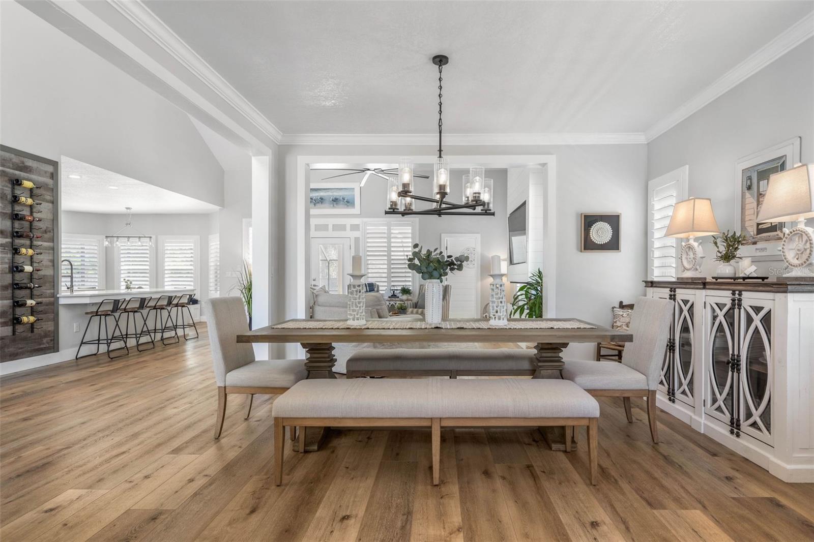 28 CINNAMON GROVE LN