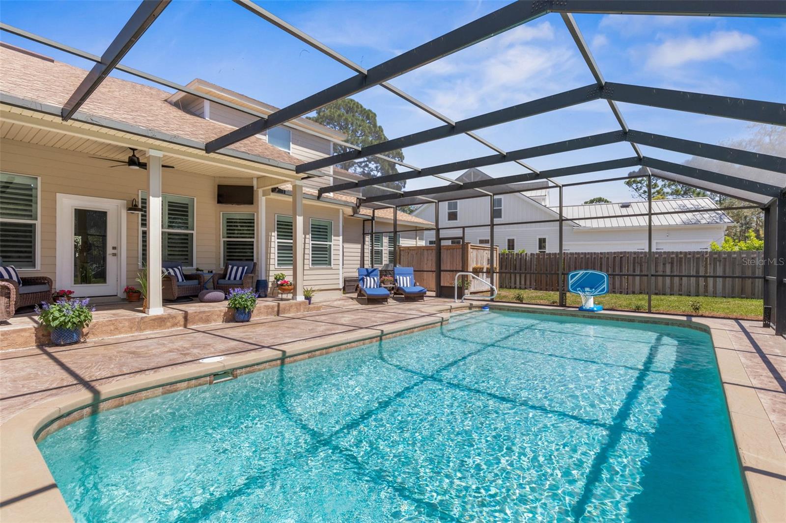 28 CINNAMON GROVE LN