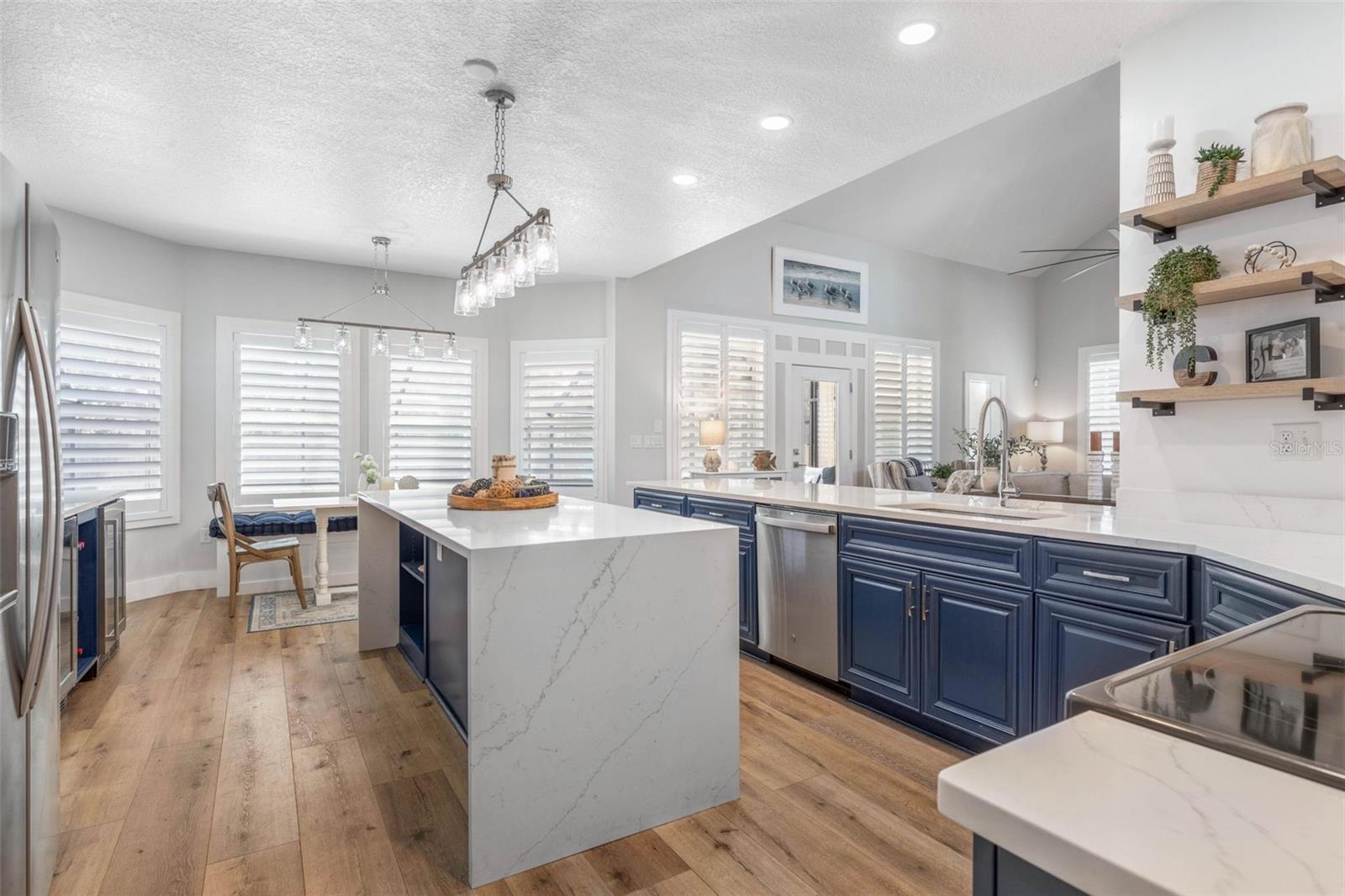 28 CINNAMON GROVE LN