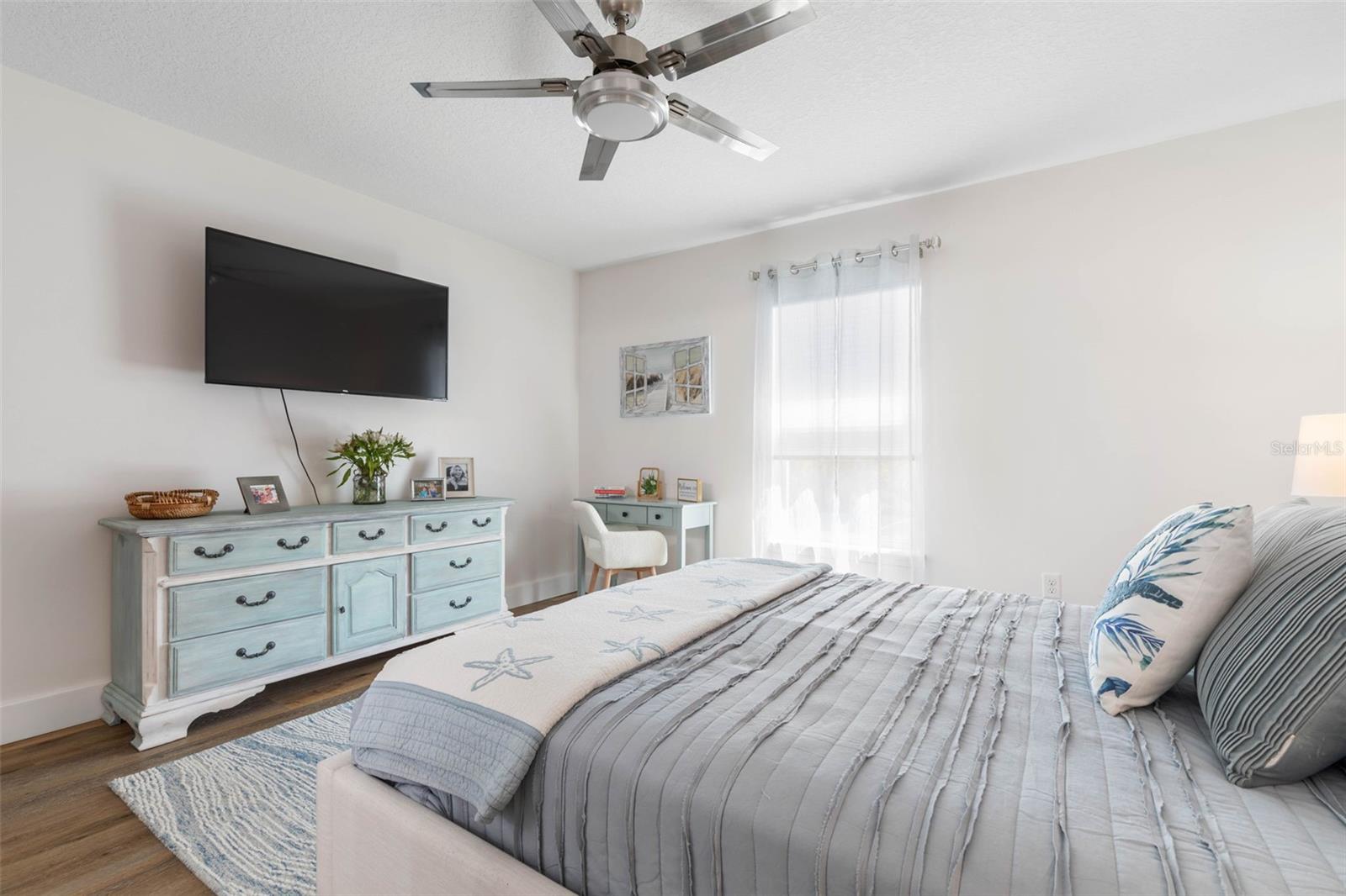 28 CINNAMON GROVE LN