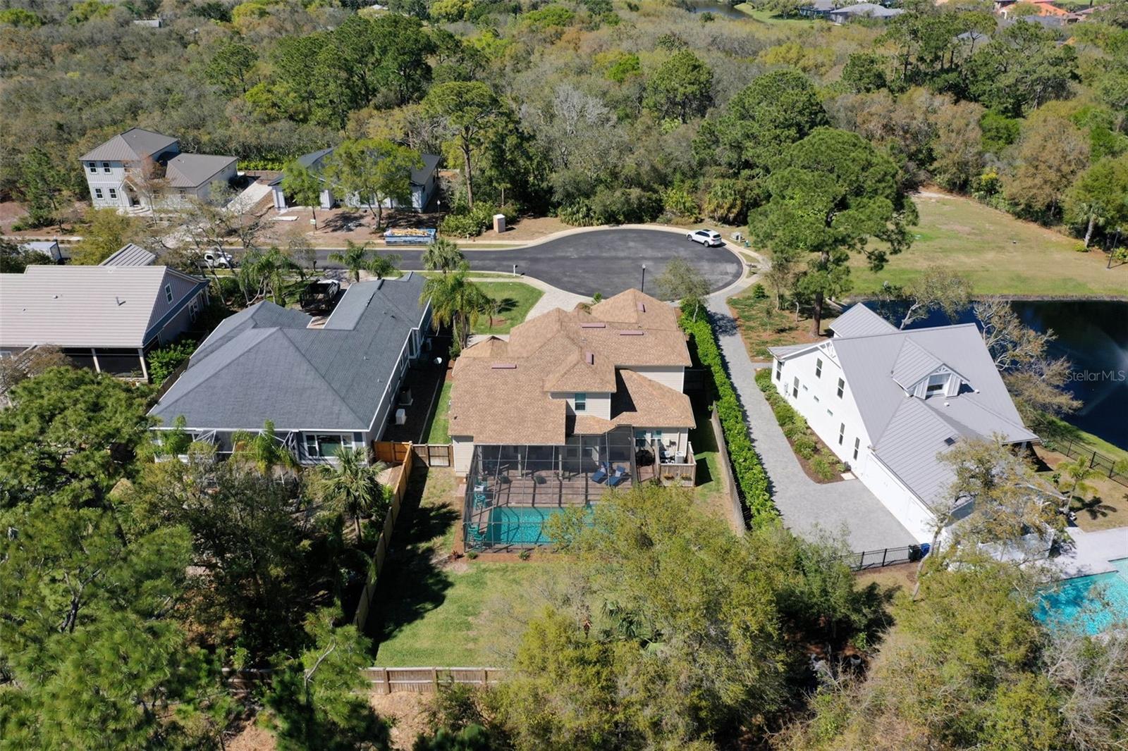 28 CINNAMON GROVE LN