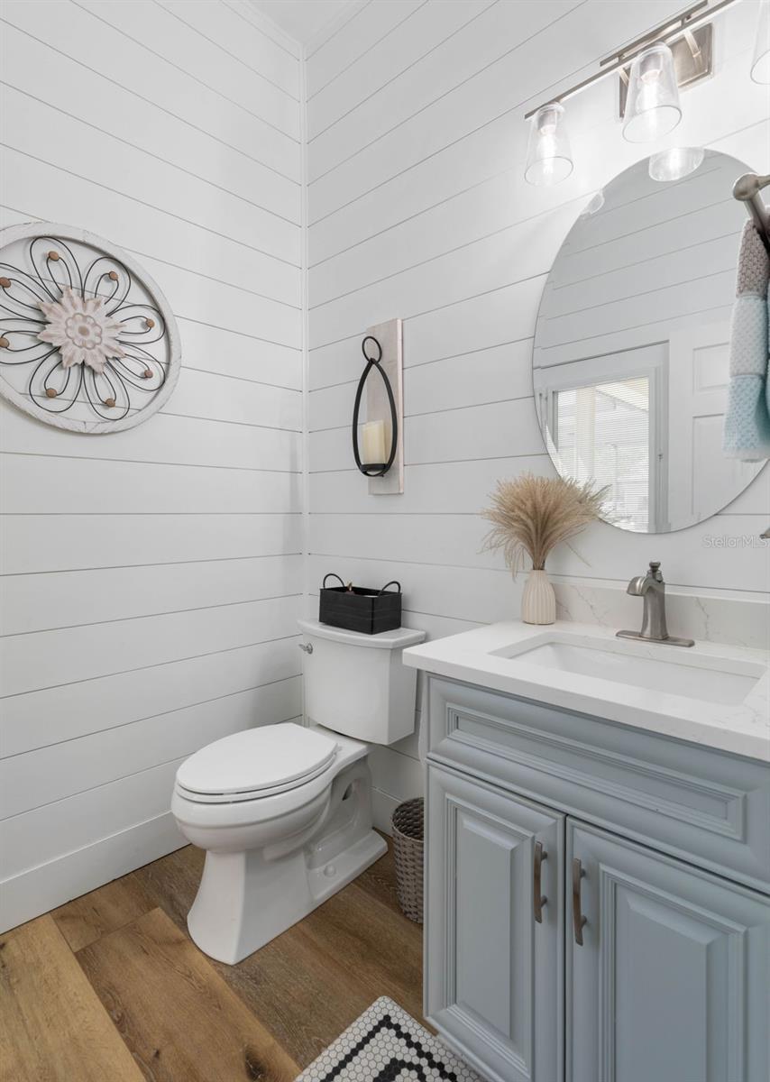 28 CINNAMON GROVE LN