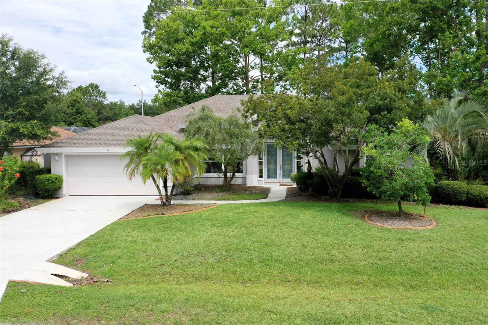 81 BROWNSTONE LN