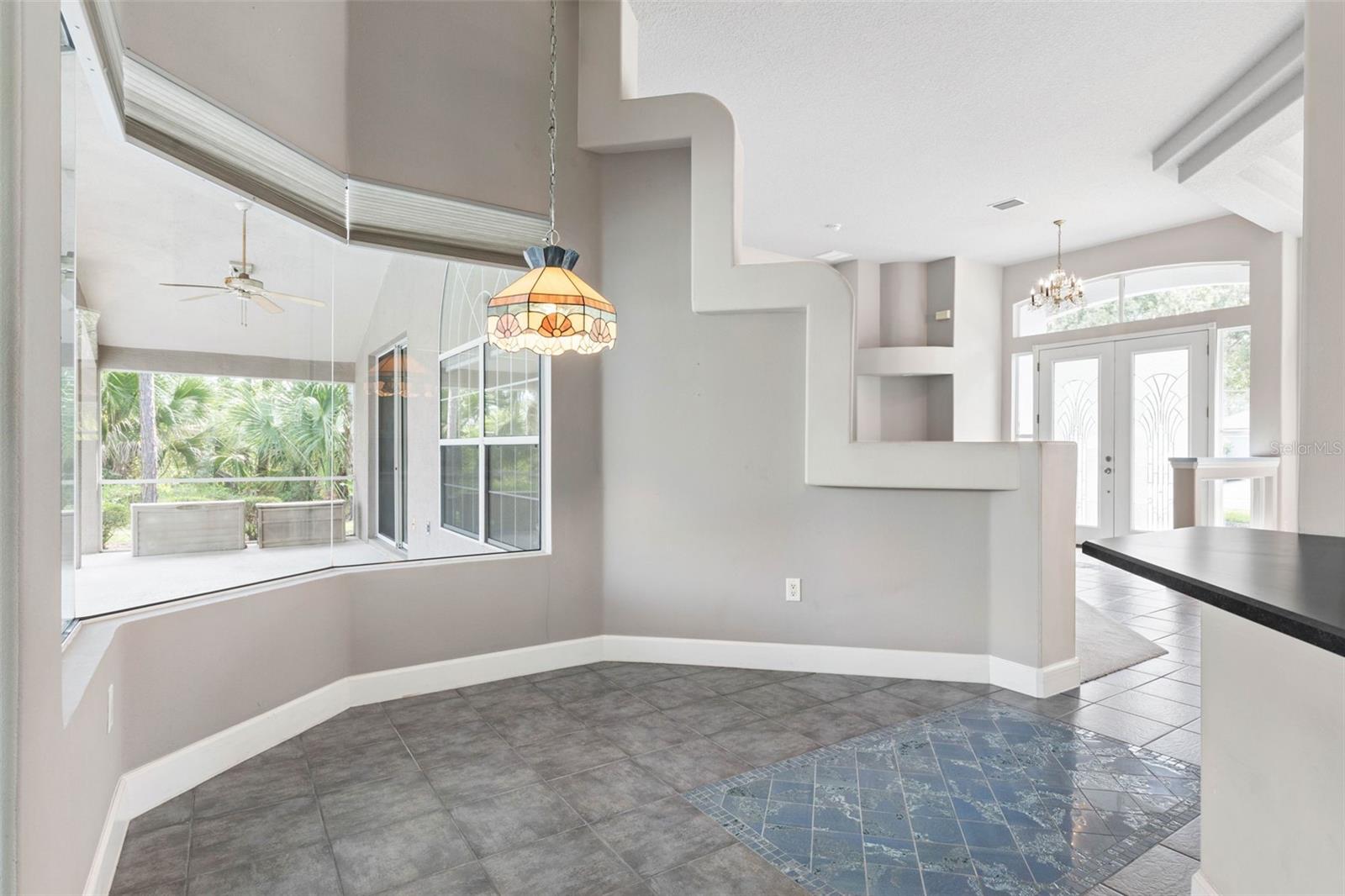 81 BROWNSTONE LN