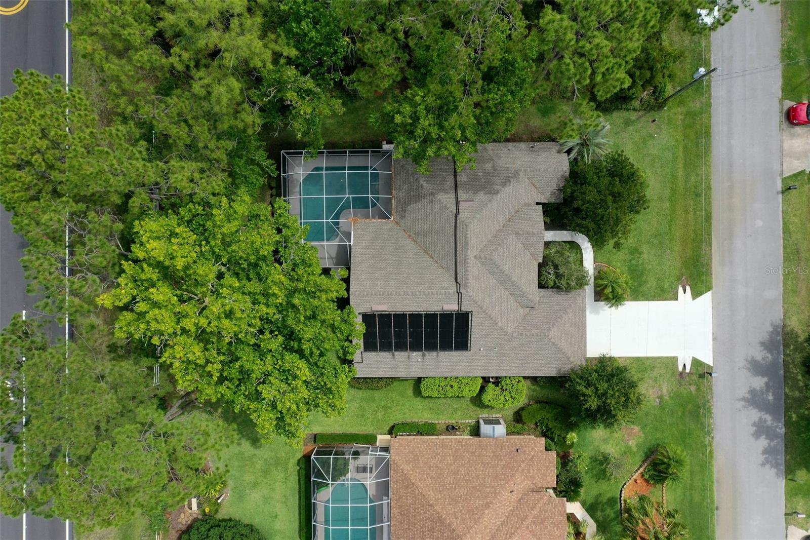 81 BROWNSTONE LN