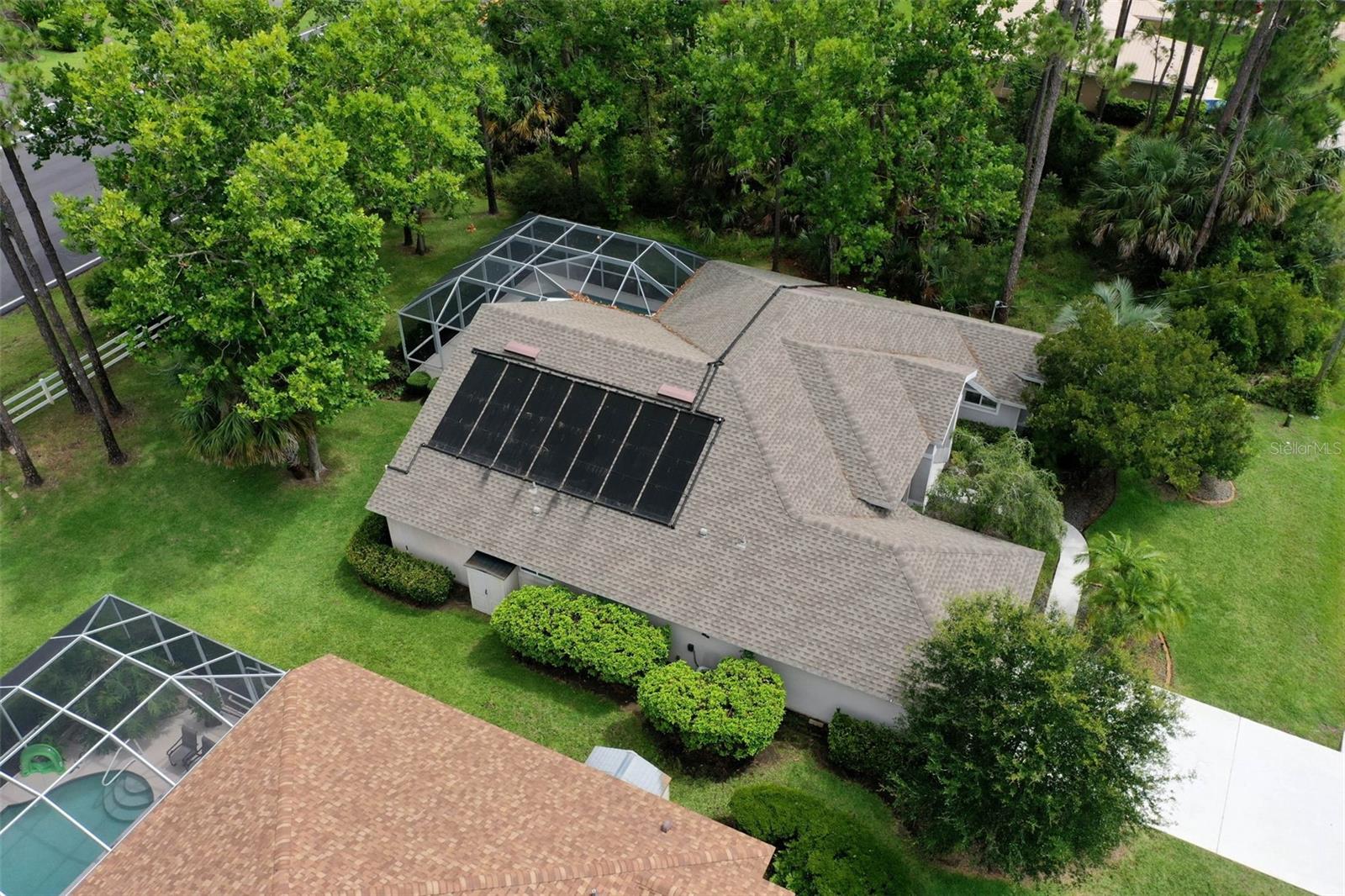 81 BROWNSTONE LN