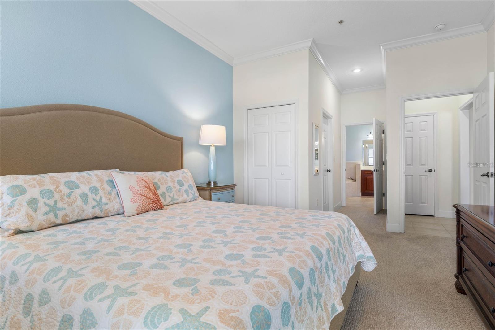 300 CINNAMON BEACH WAY #252