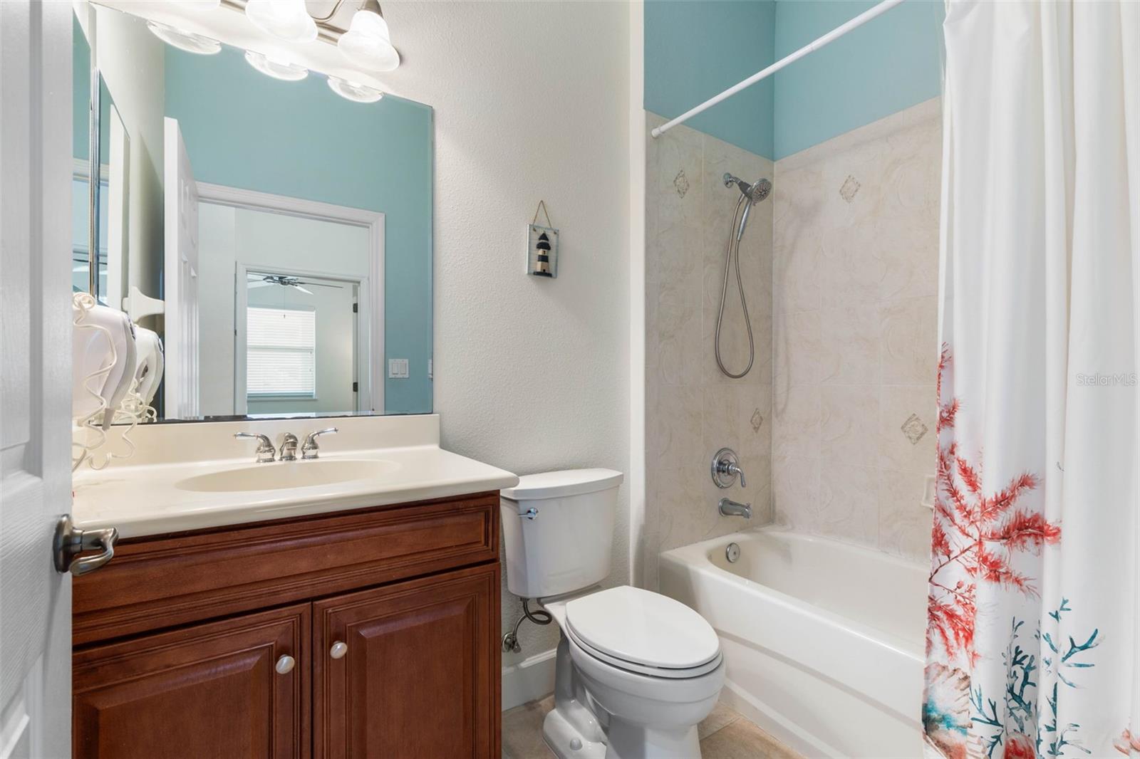 300 CINNAMON BEACH WAY #252