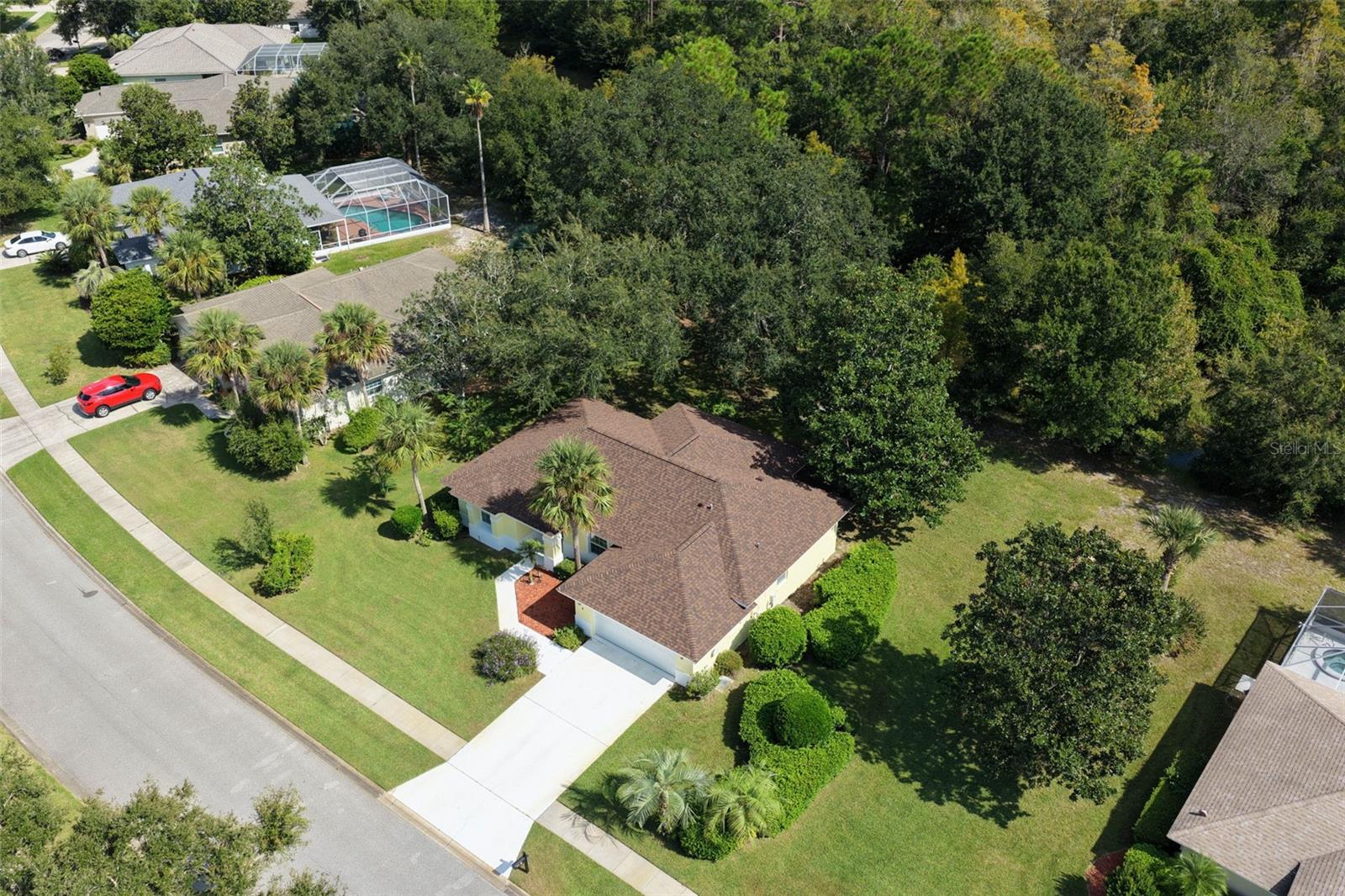 8 MONTAUK LN