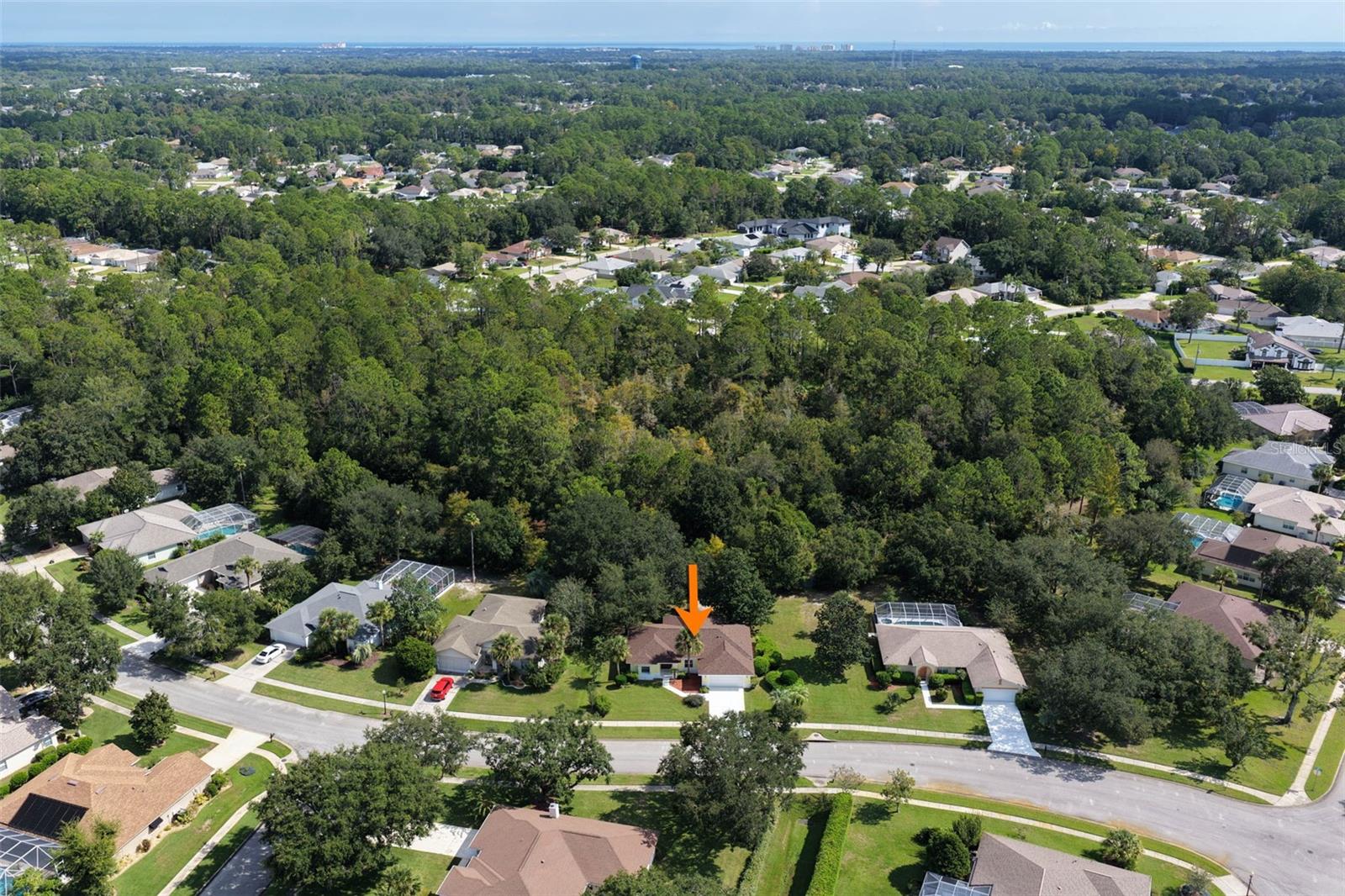 8 MONTAUK LN