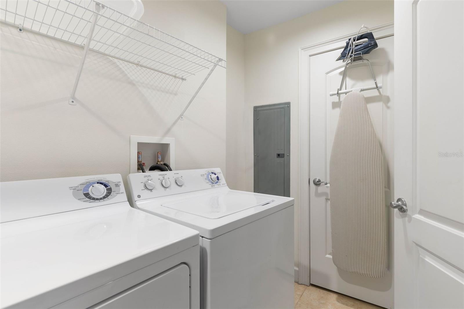 102 YACHT HARBOR DR #465