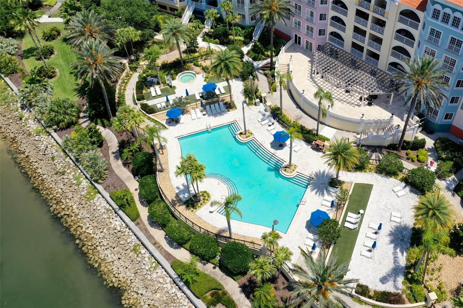 102 YACHT HARBOR DR #465