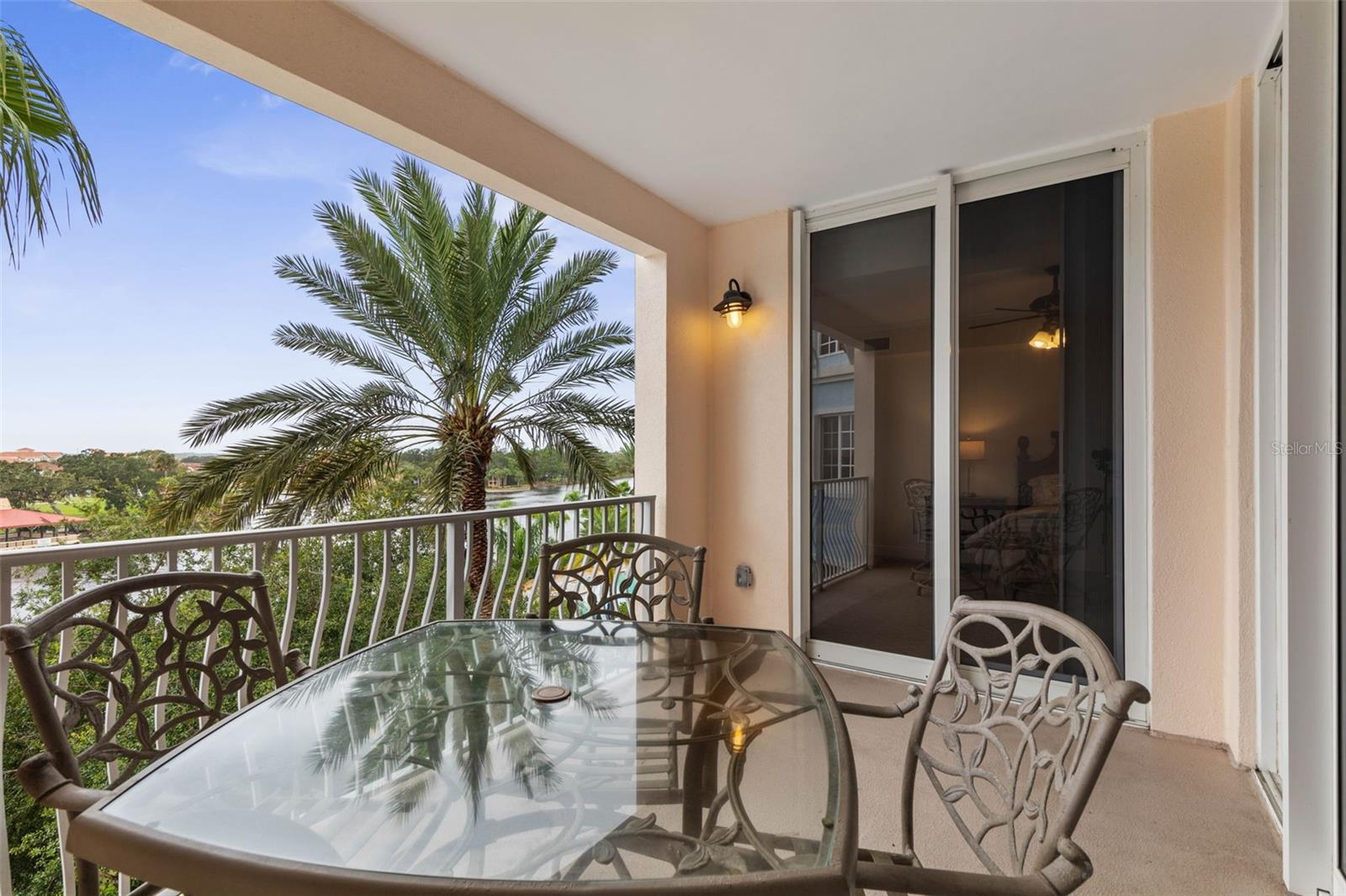 102 YACHT HARBOR DR #465