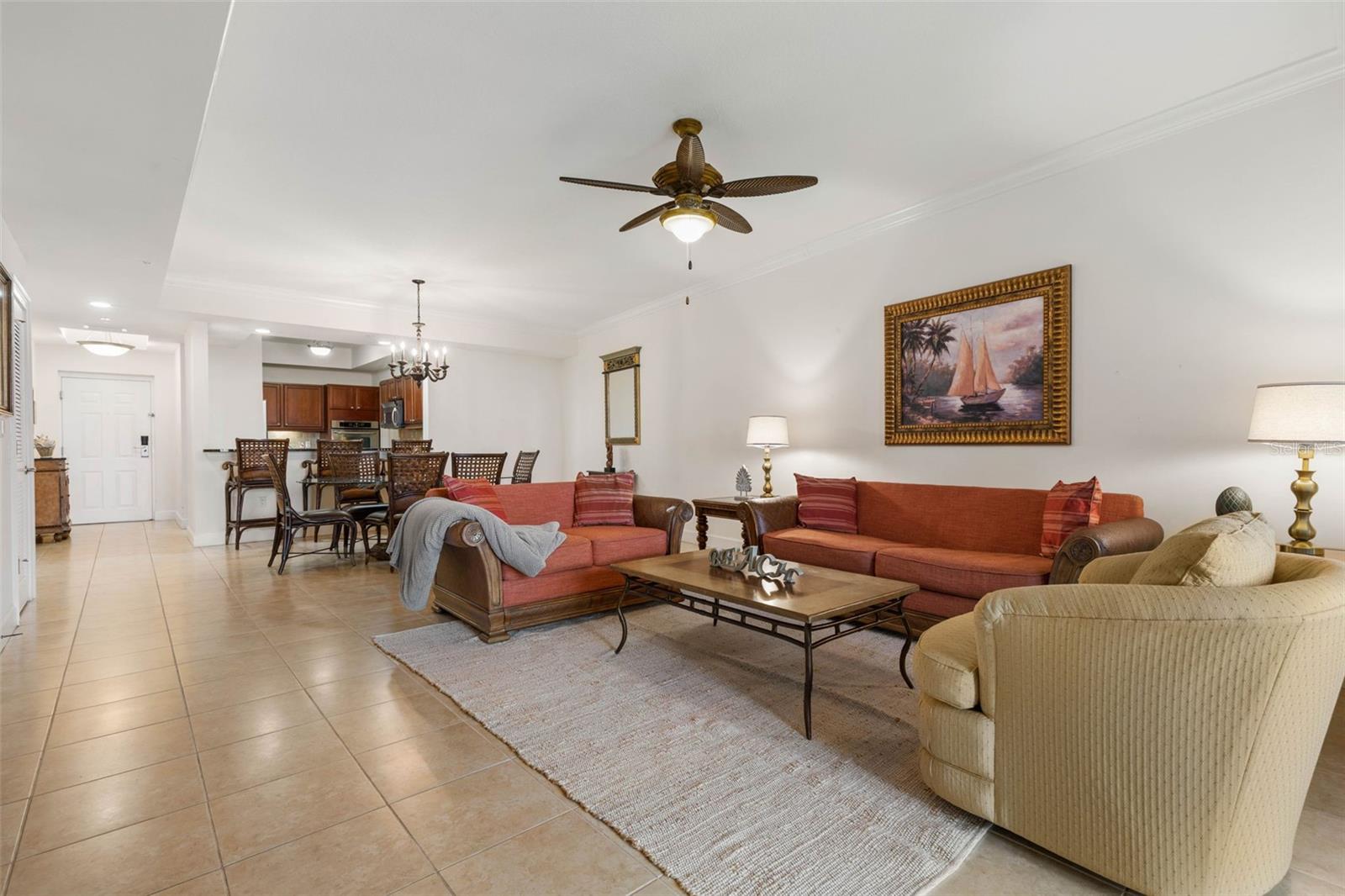 102 YACHT HARBOR DR #465