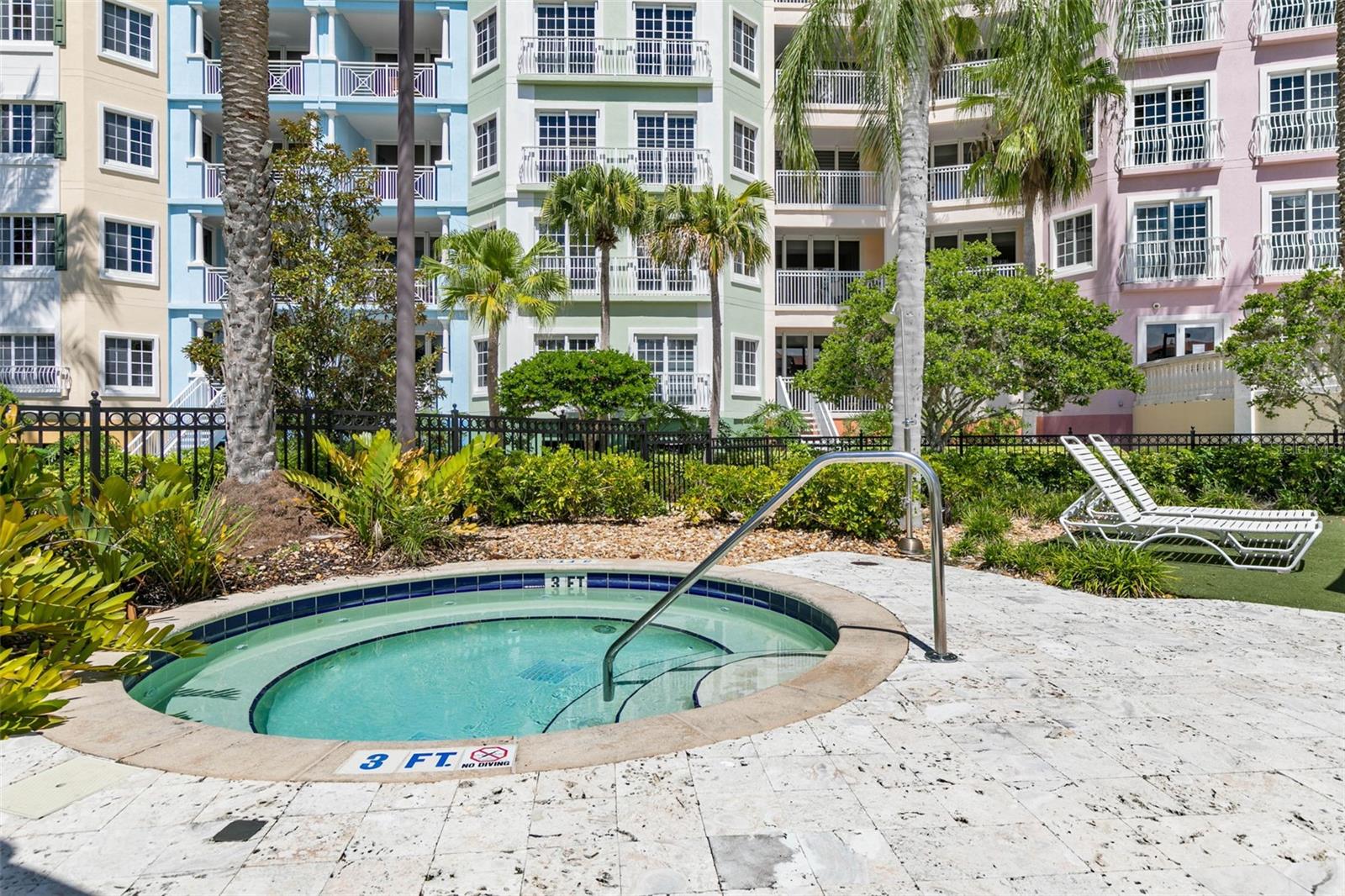 102 YACHT HARBOR DR #278