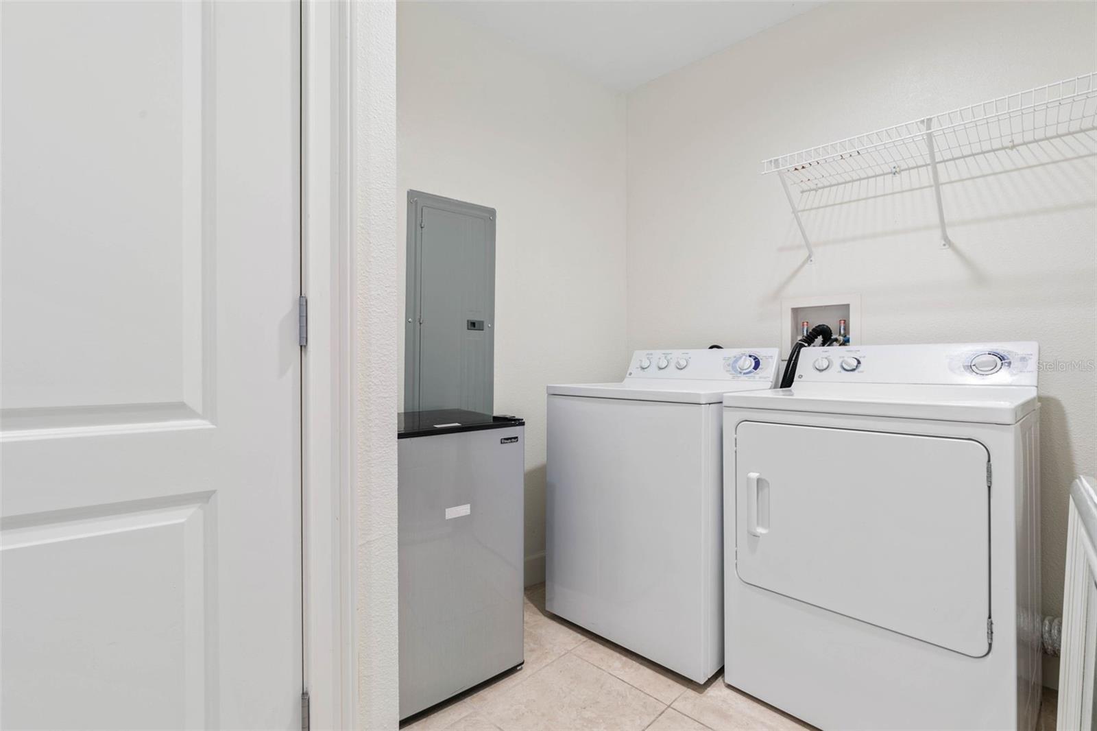 102 YACHT HARBOR DR #273