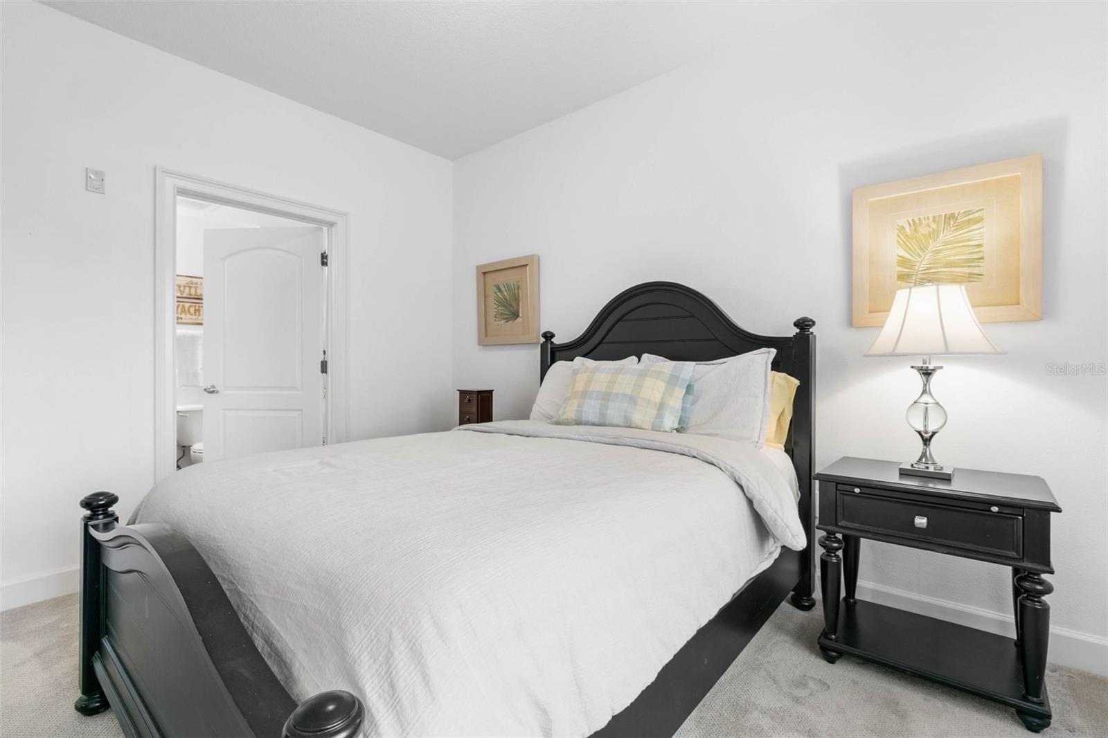 102 YACHT HARBOR DR #273