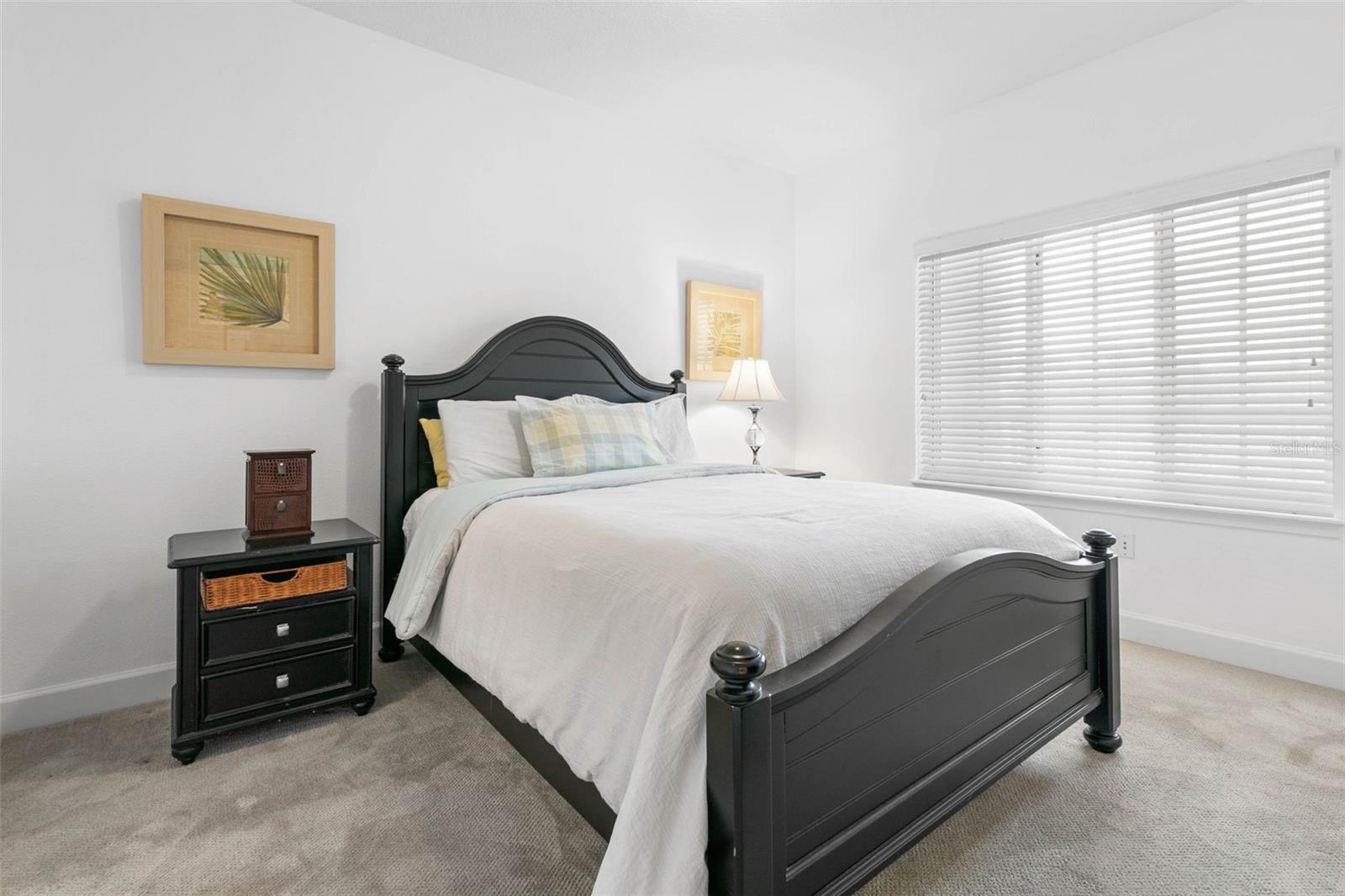 102 YACHT HARBOR DR #273