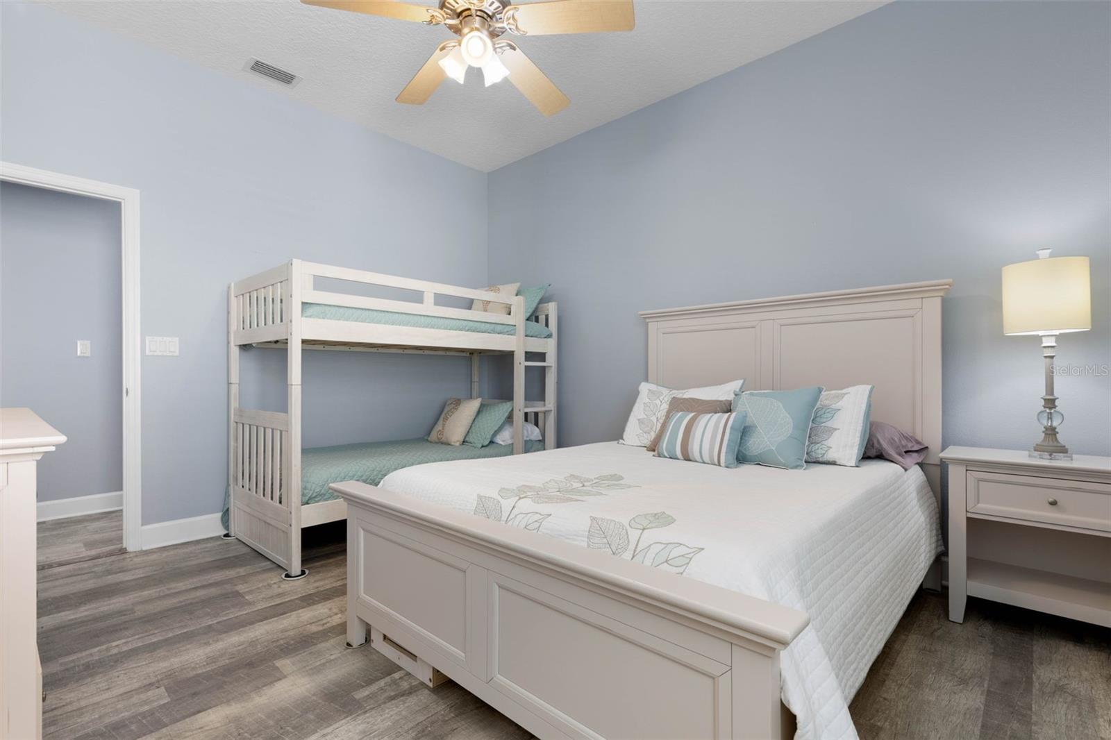 55 OCEAN CREST WAY #922