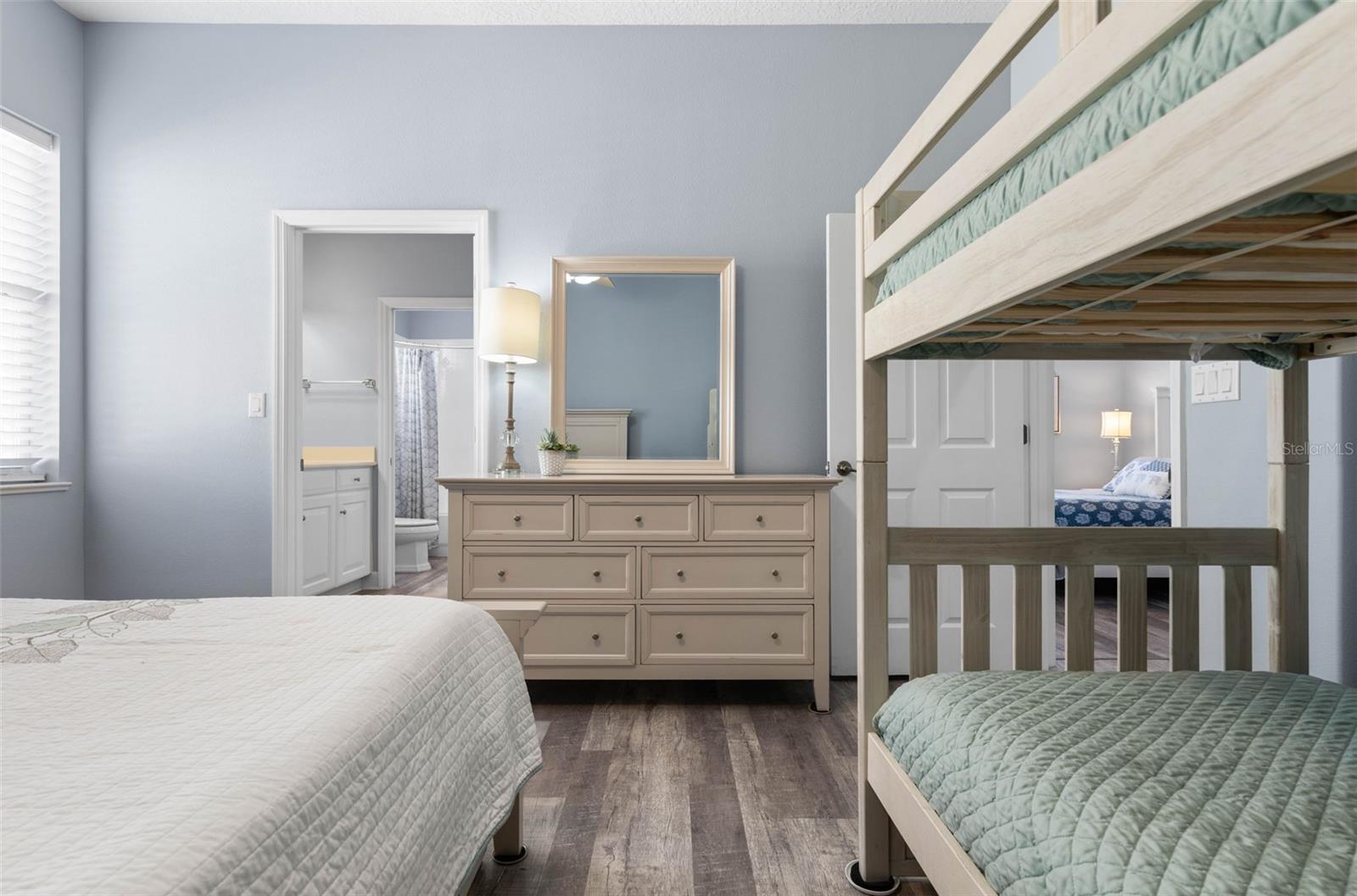 55 OCEAN CREST WAY #922