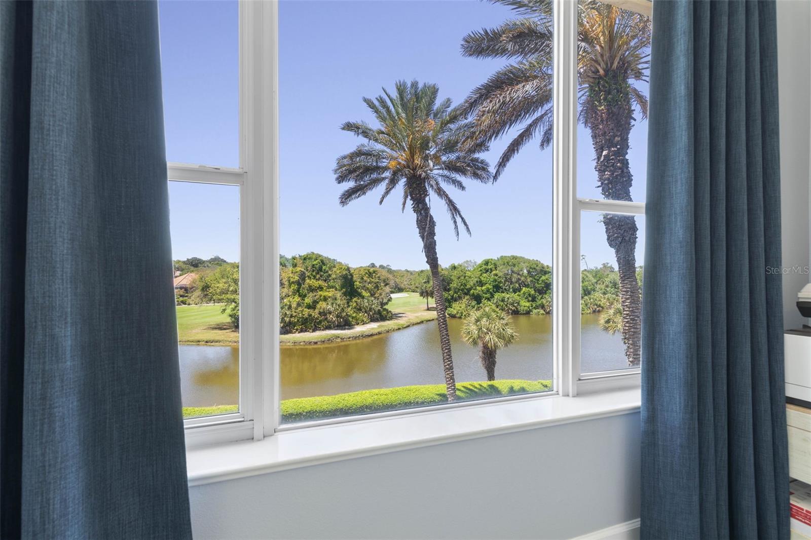 55 OCEAN CREST WAY #922