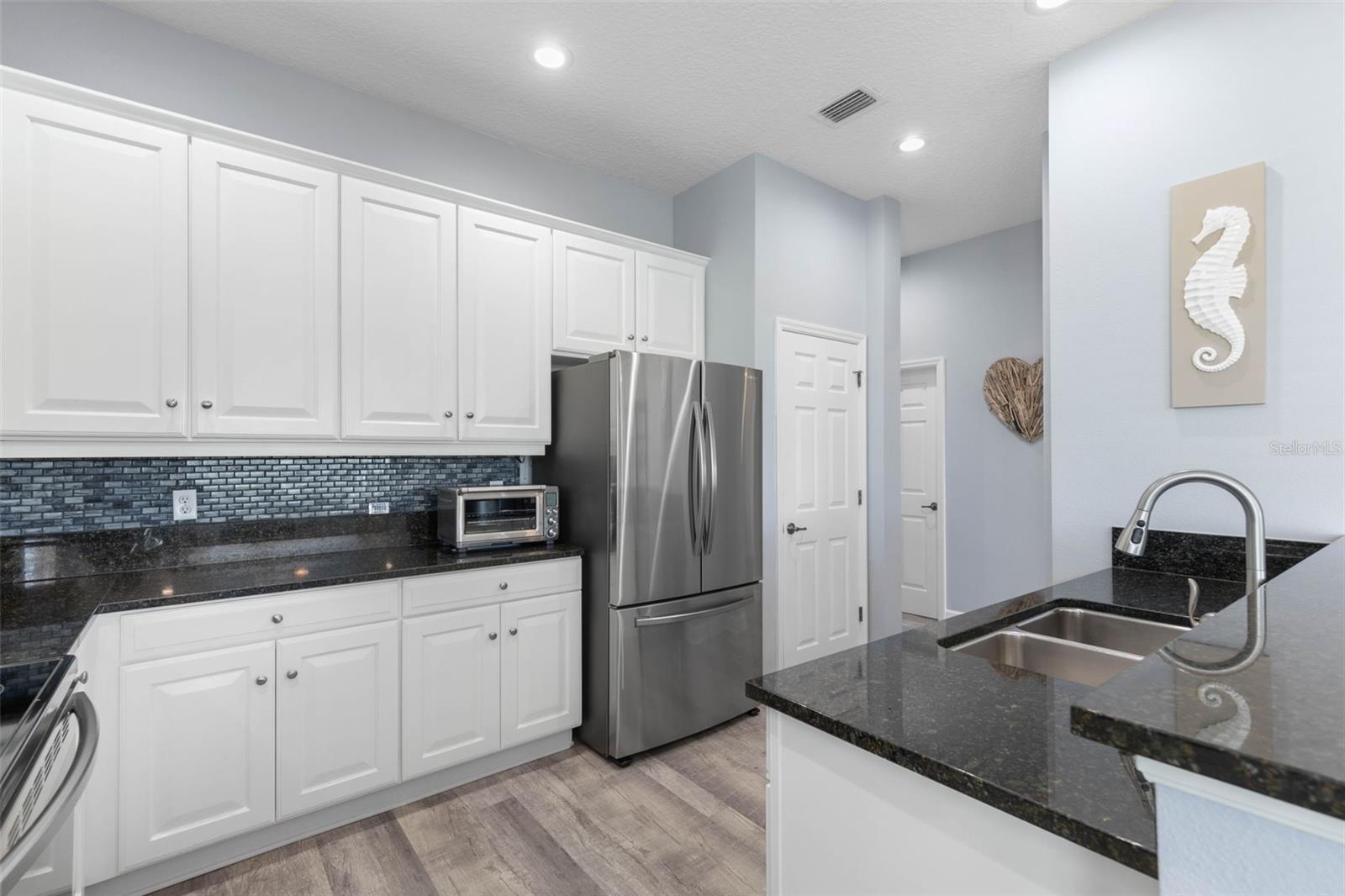 55 OCEAN CREST WAY #922