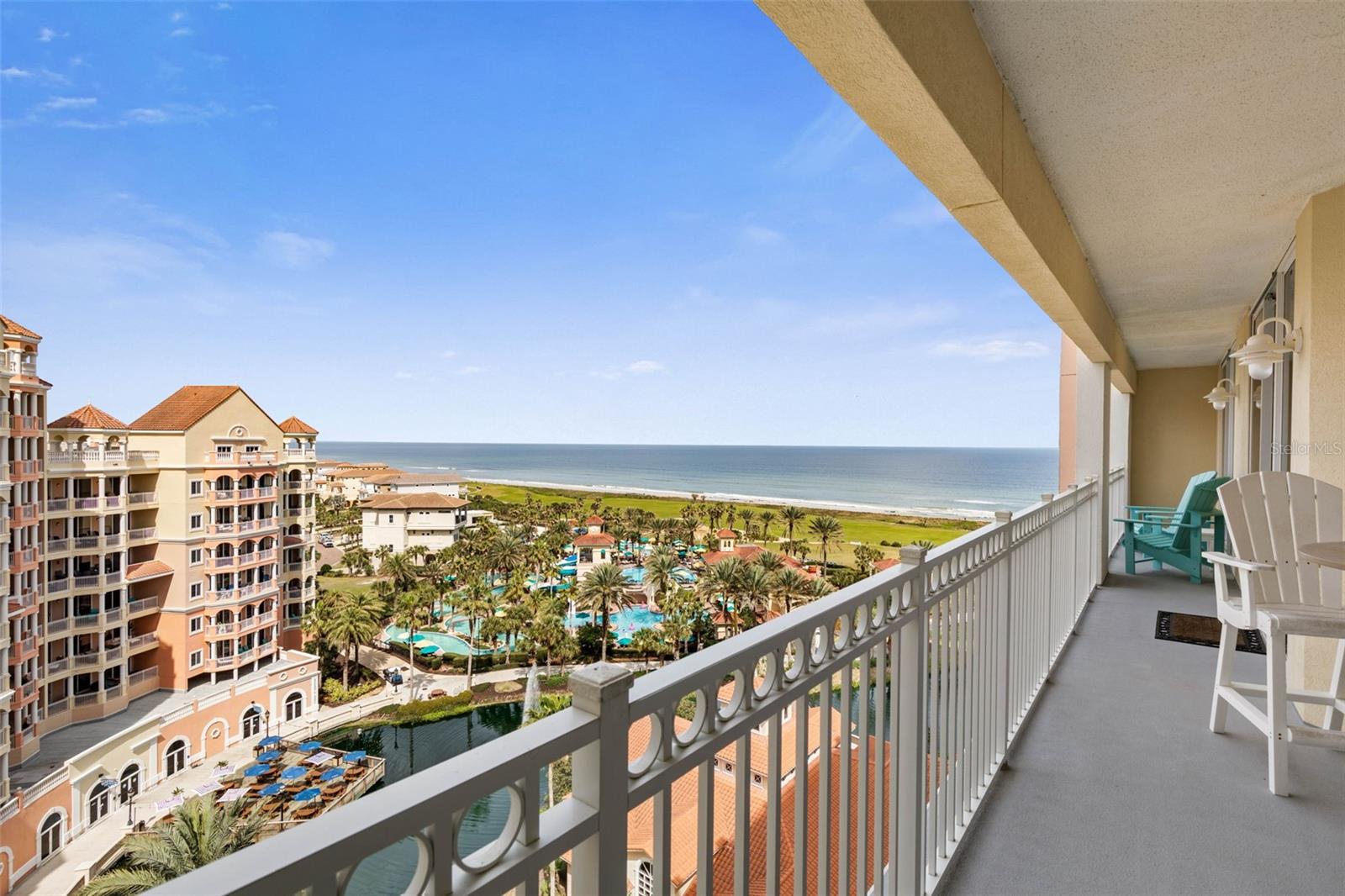 200 OCEAN CREST DR #906