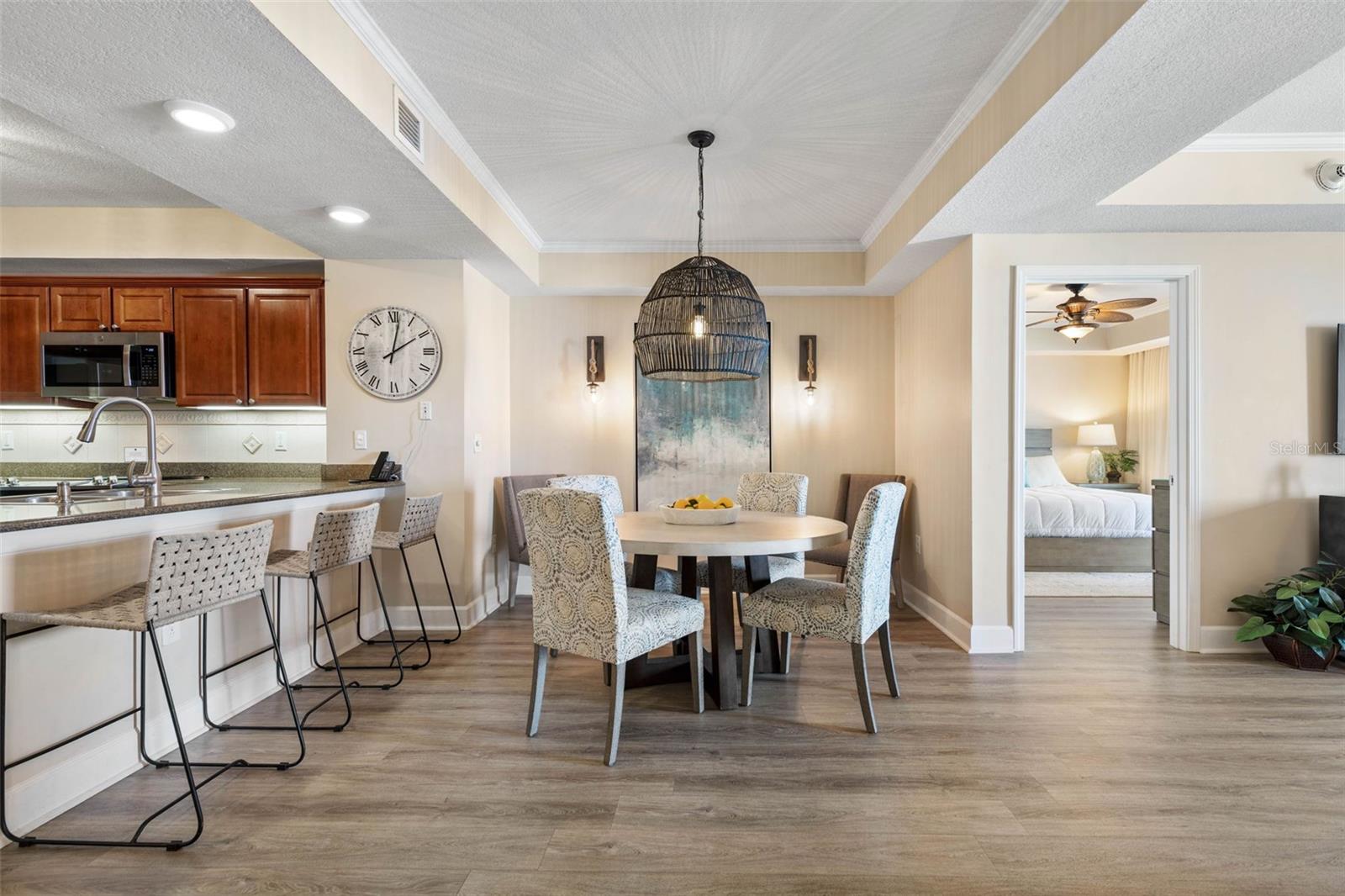 200 OCEAN CREST DR #906