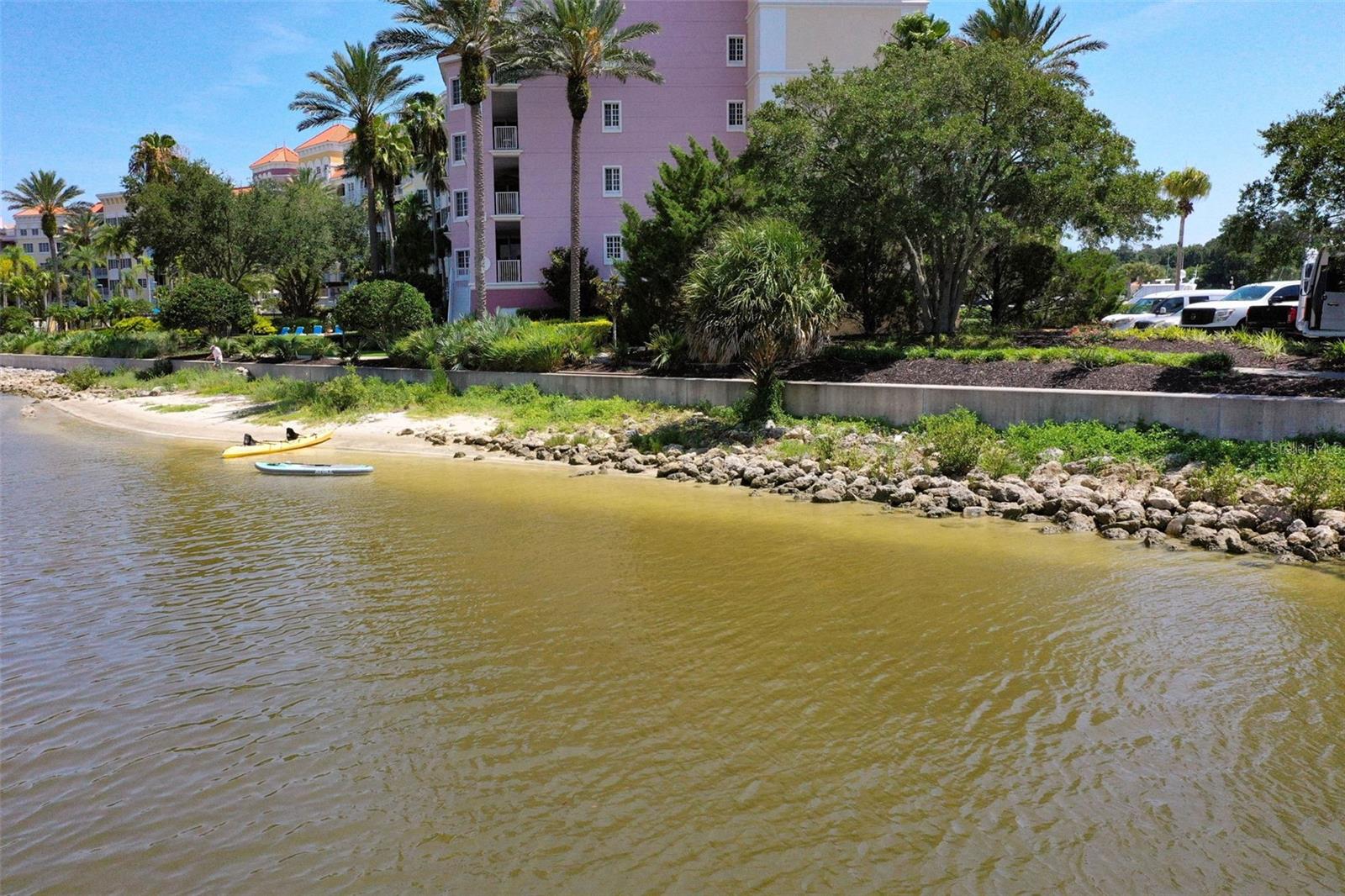102 YACHT HARBOR DR #371