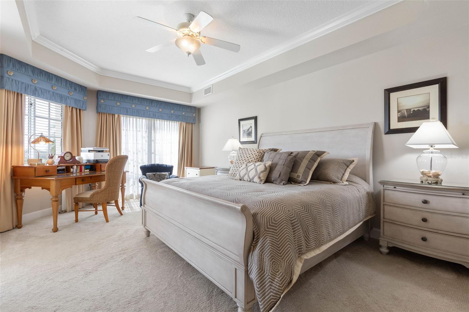 102 YACHT HARBOR DR #371