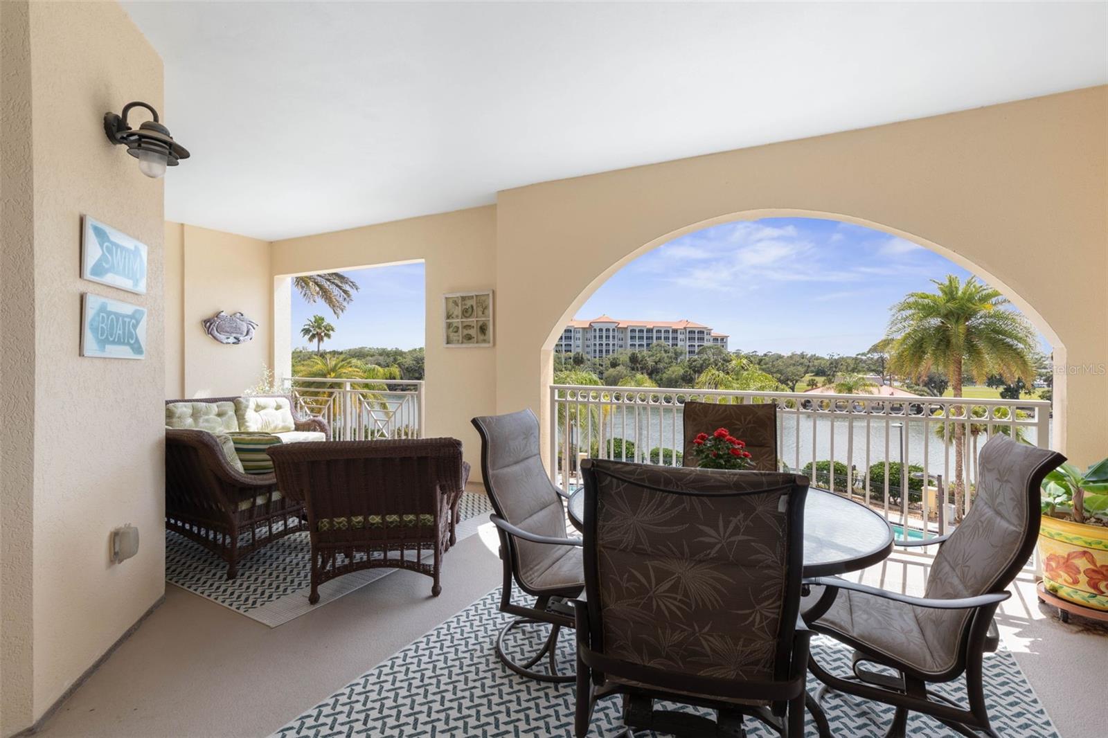 102 YACHT HARBOR DR #371