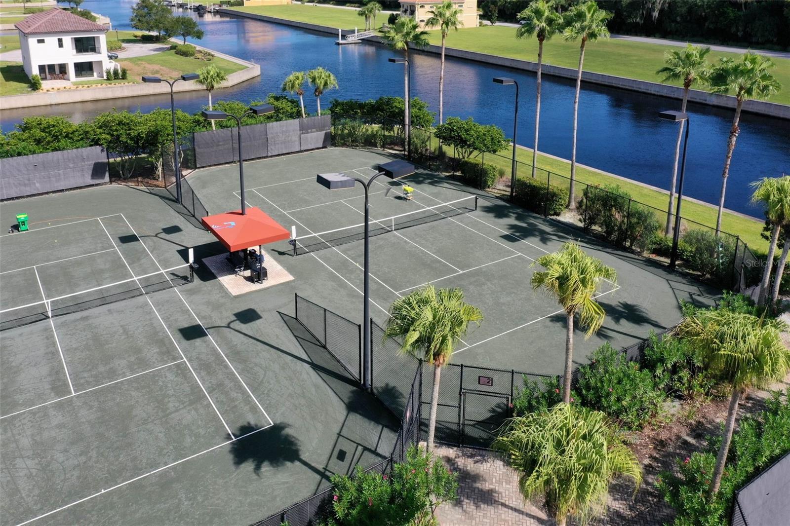 102 YACHT HARBOR DR #371