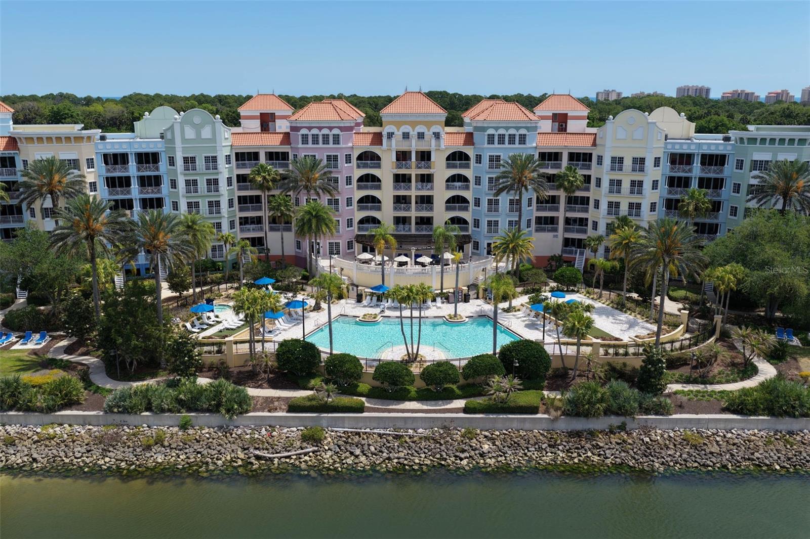 102 YACHT HARBOR DR #371