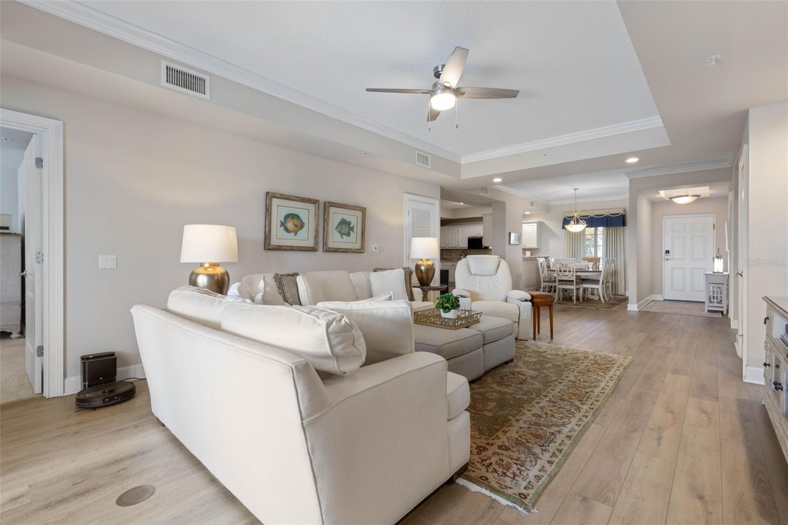 102 YACHT HARBOR DR #371