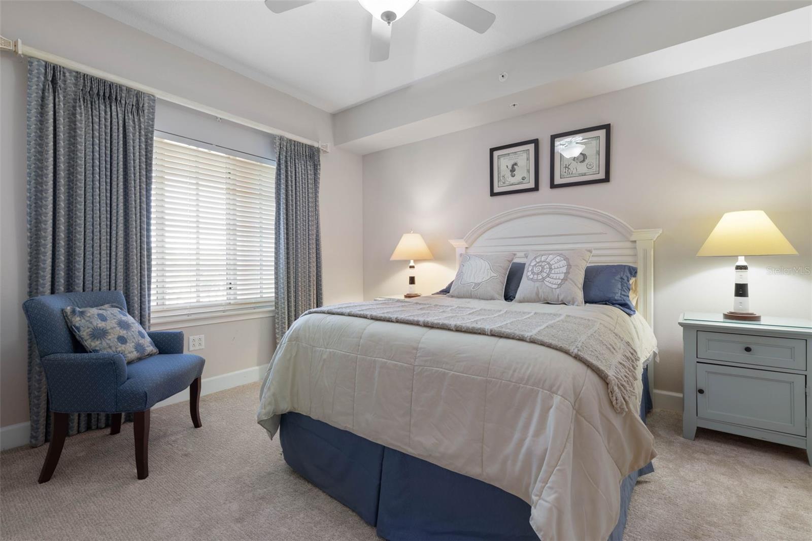102 YACHT HARBOR DR #371