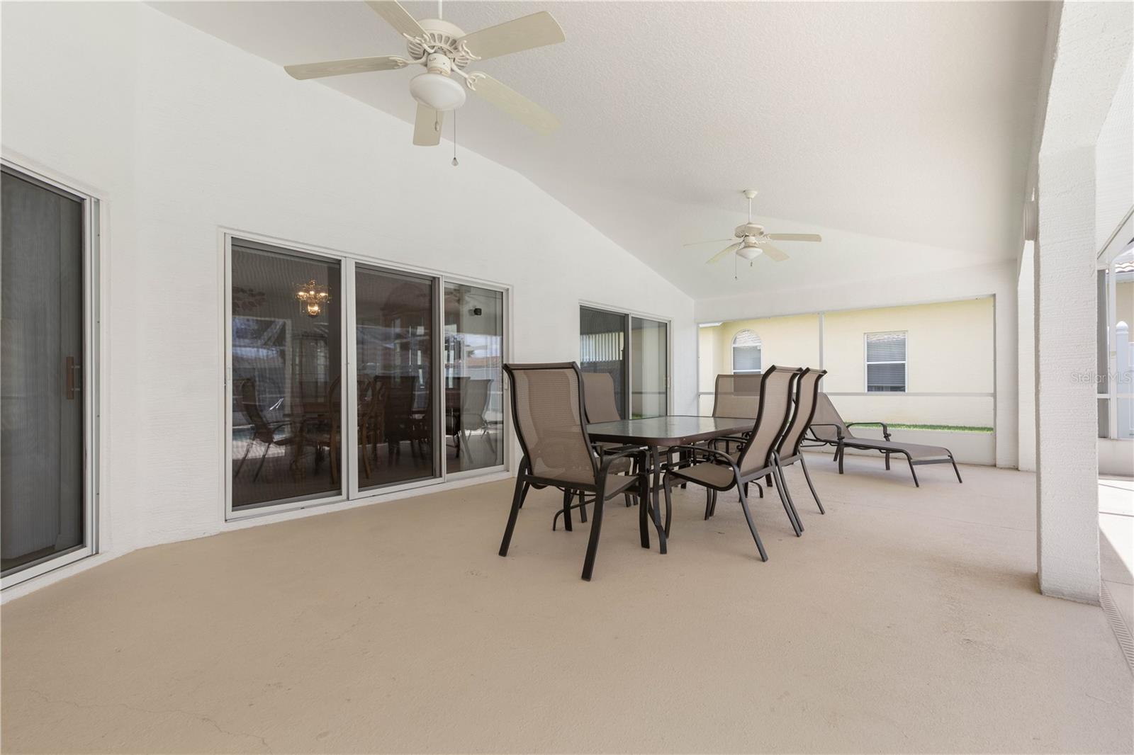 99 ROXBORO DR