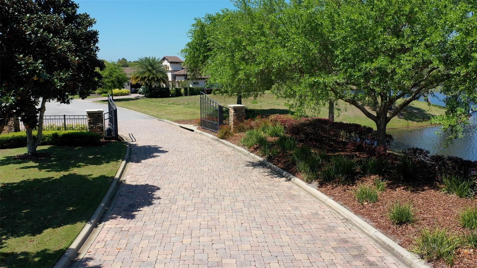 518 SWEETGUM LN