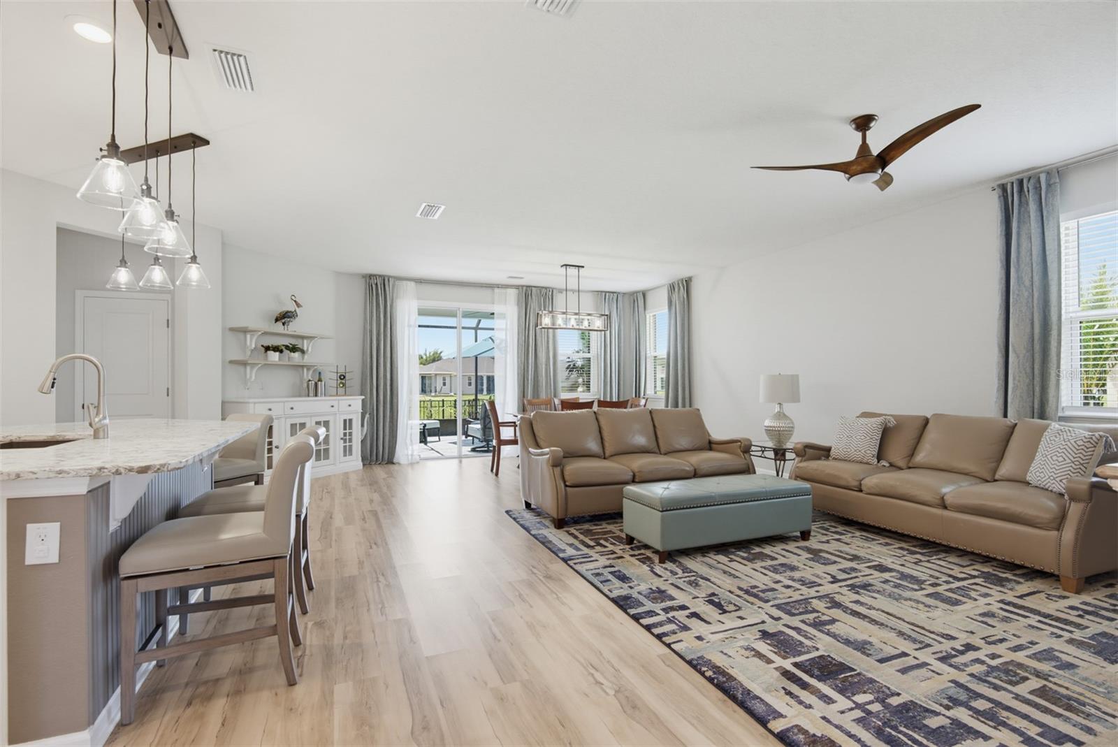 43 LAS CASITAS BLVD