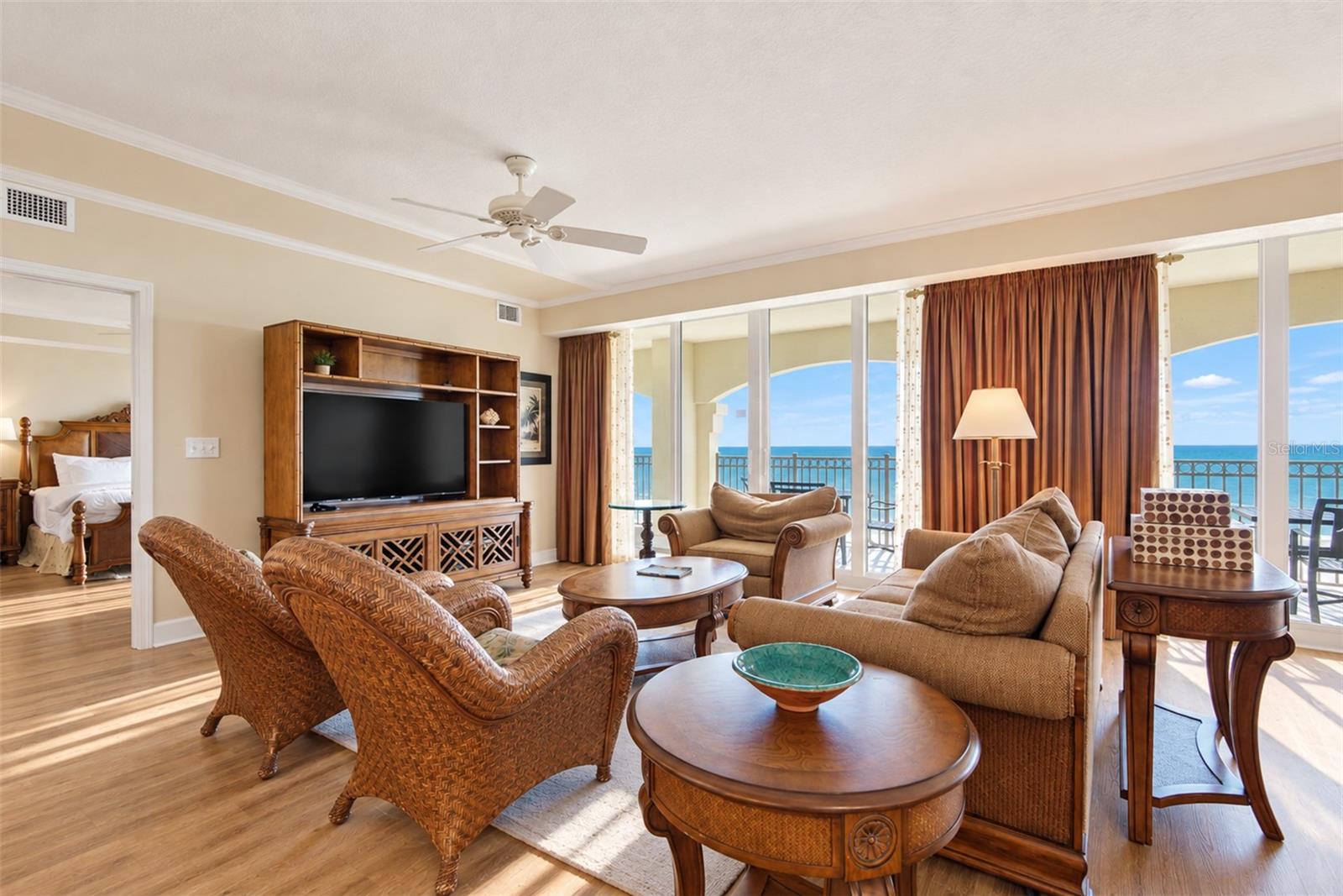 200 OCEAN CREST DR #1012