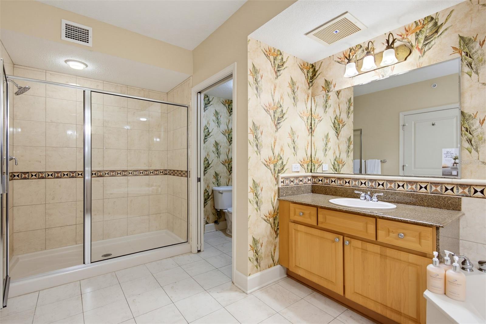 200 OCEAN CREST DR #1012