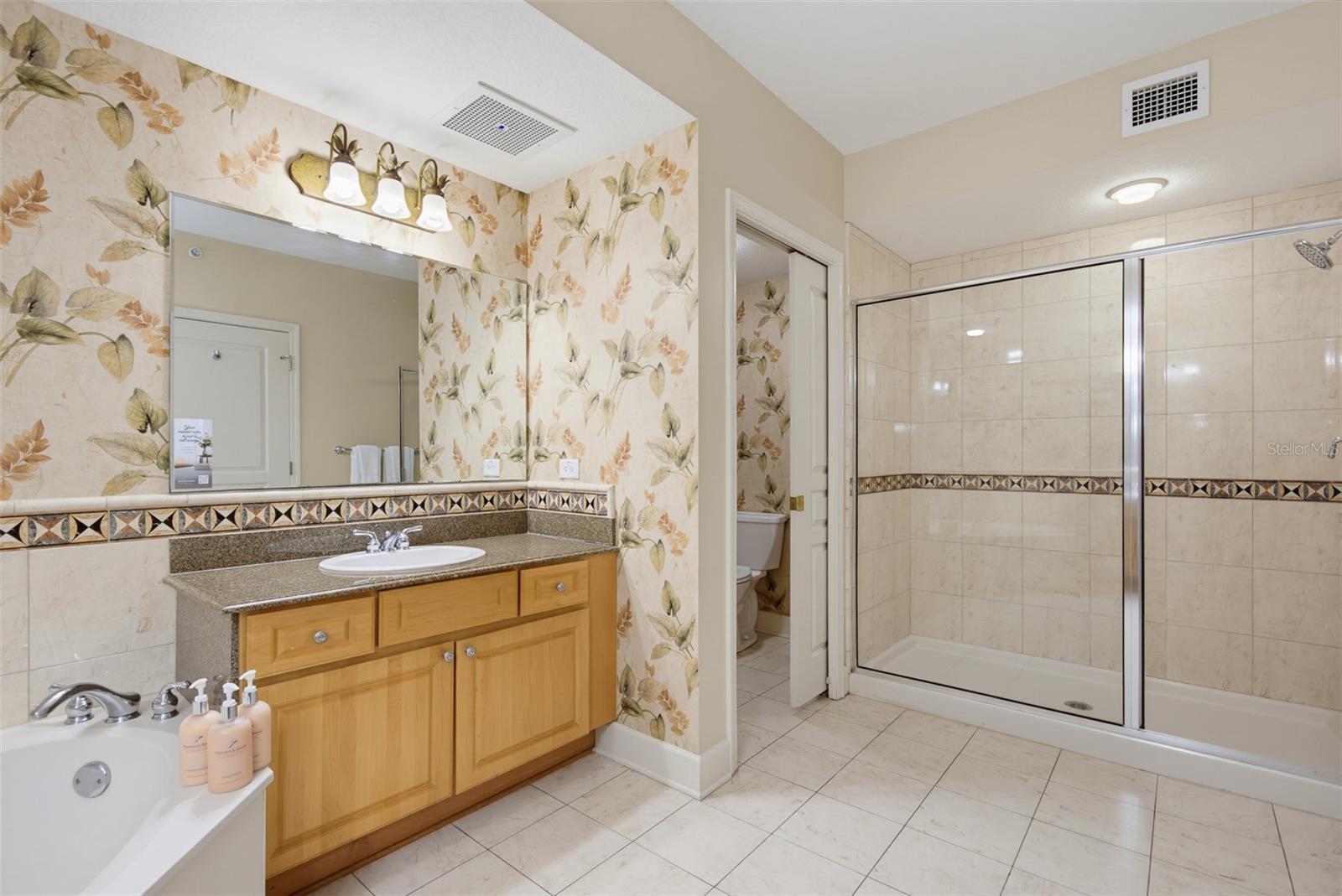 200 OCEAN CREST DR #1012