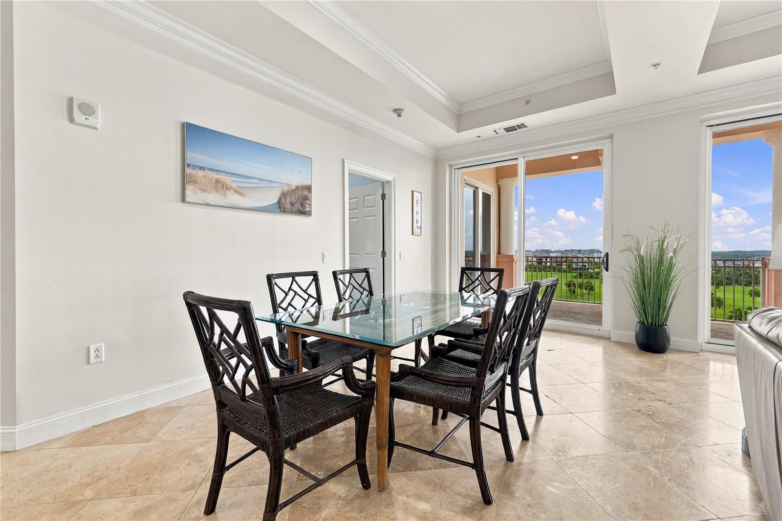 200 OCEAN CREST DR #542